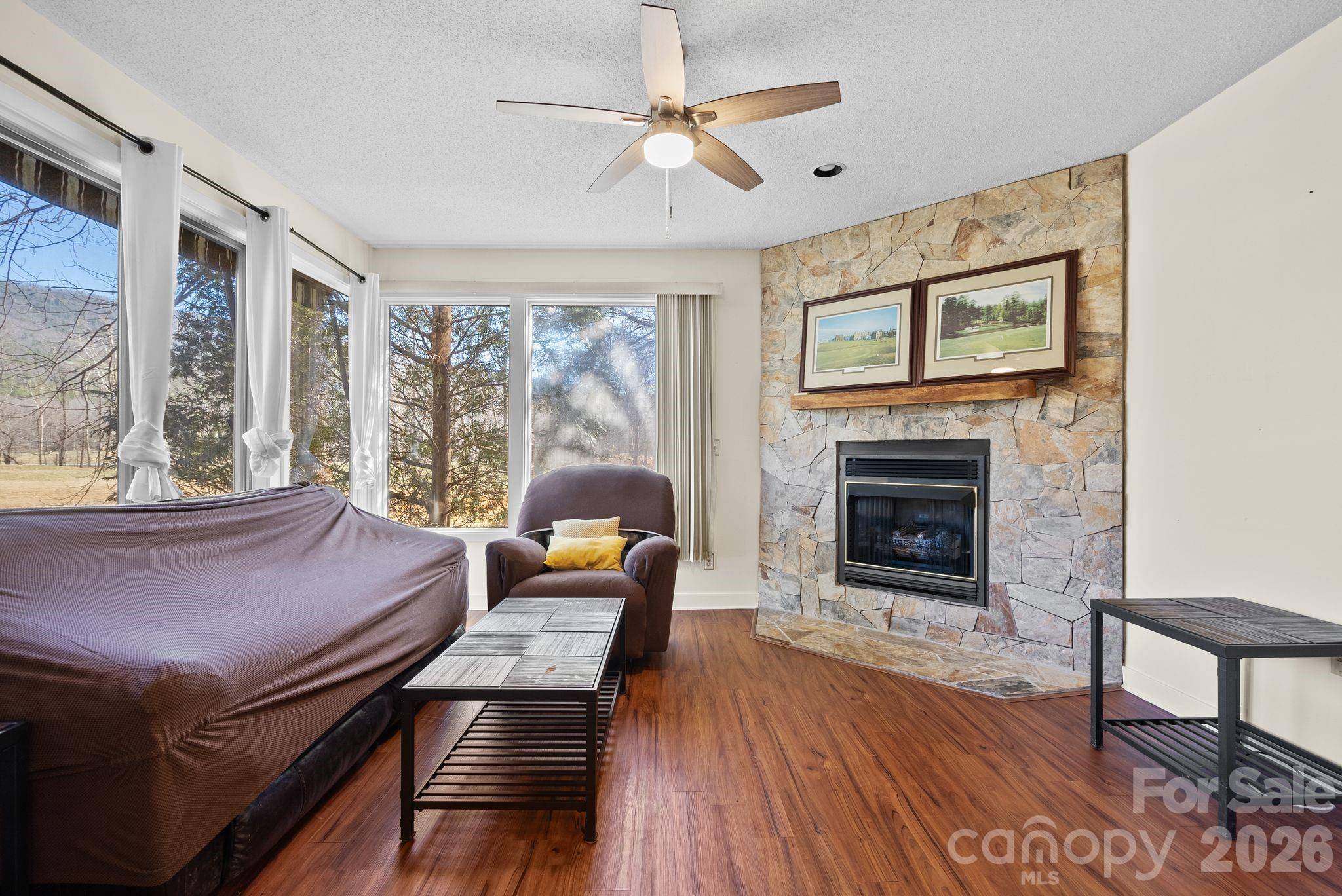 299 Blue Ridge DR S #1, Marion, NC 28752