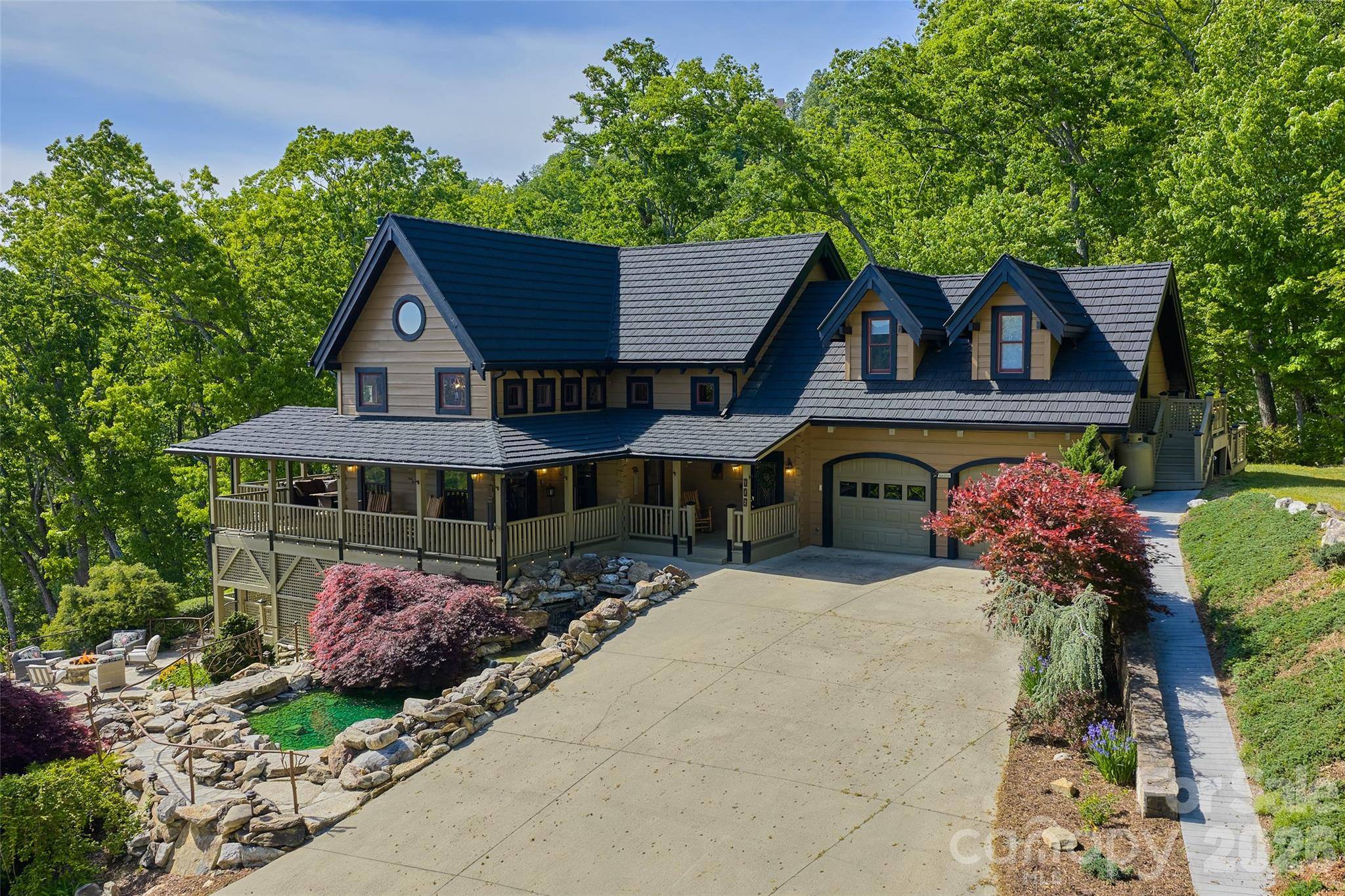 112 Hamburg Mountain RD, Weaverville, NC 28787