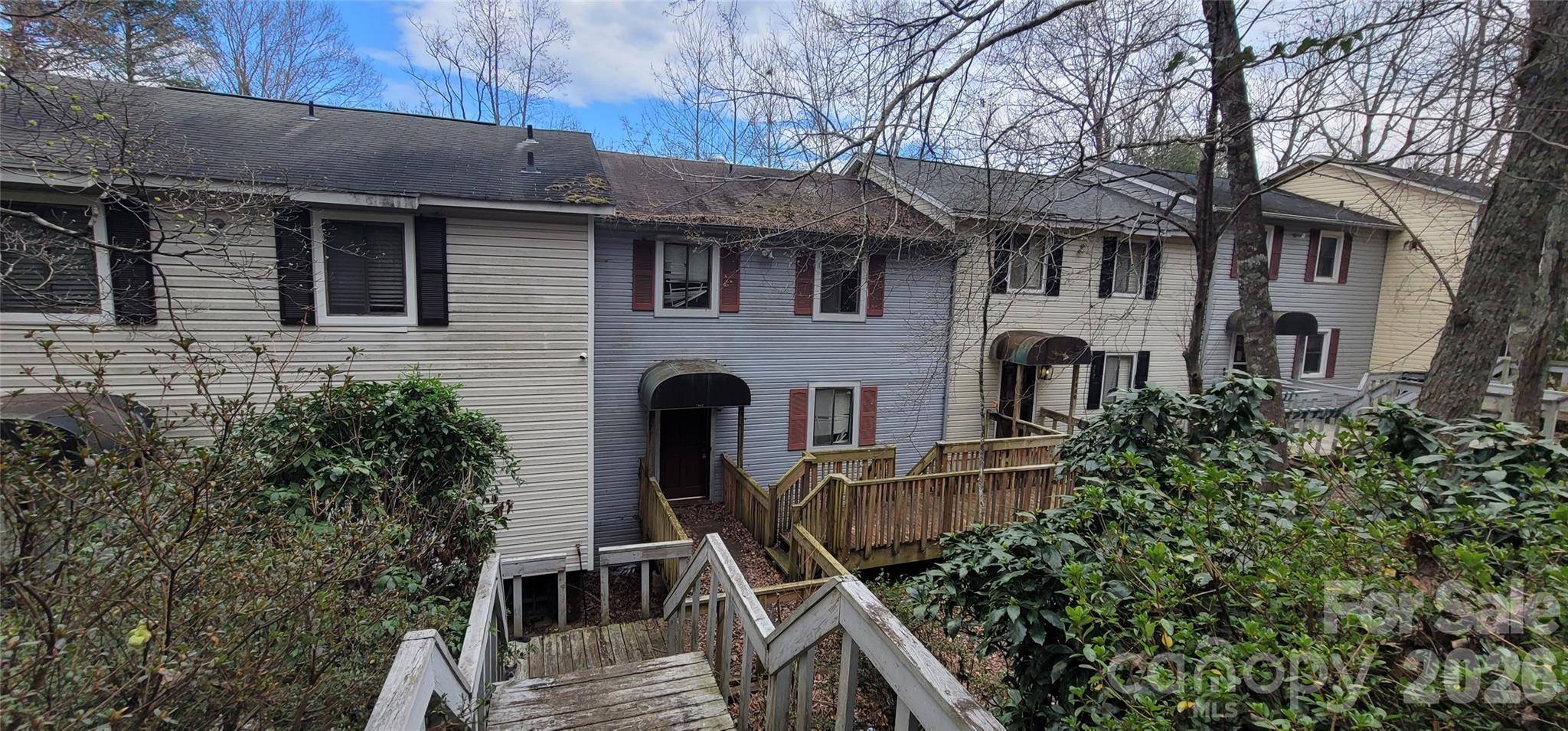 7882 Kinglet RD, Connelly Springs, NC 28612