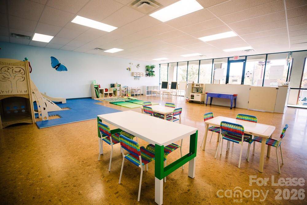 4 S Tunnel RD #700, Asheville, NC 28805