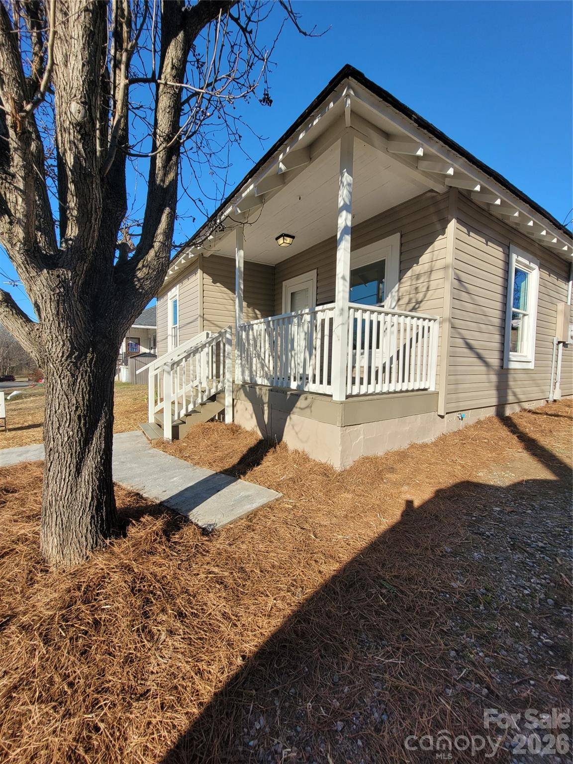 508 N Apple ST, Gastonia, NC 28054
