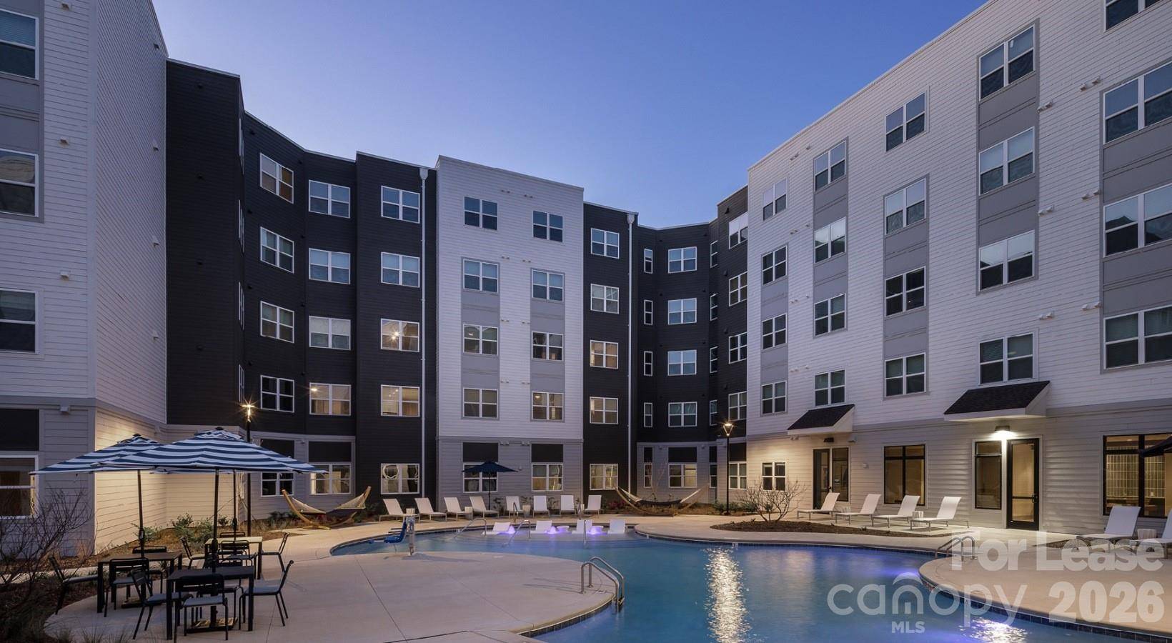 8424 N Tryon ST #B3, Charlotte, NC 28262