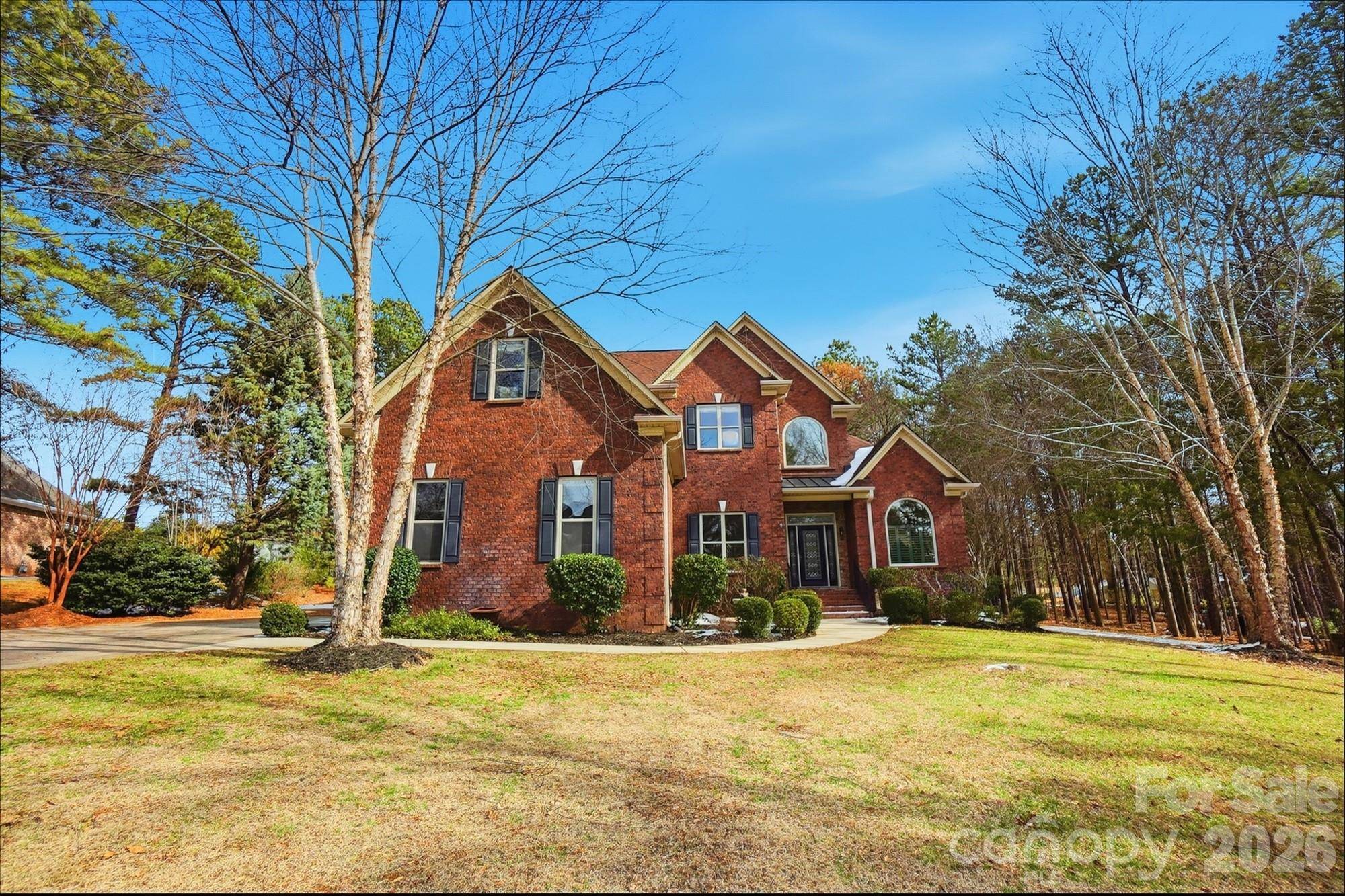 160 Arrow Point LN, Davidson, NC 28036