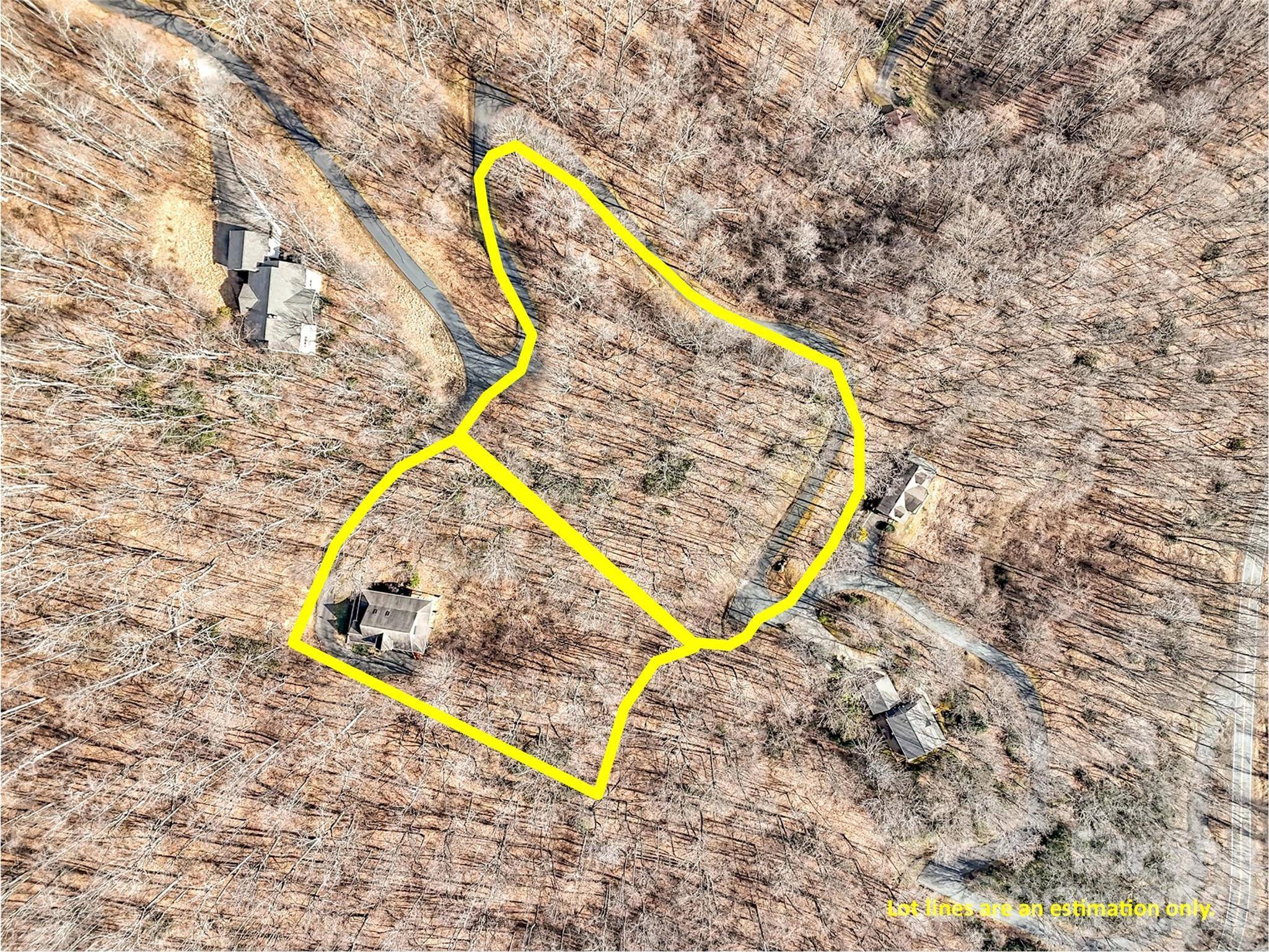 371 Falcon Ridge DR, Waynesville, NC 28786