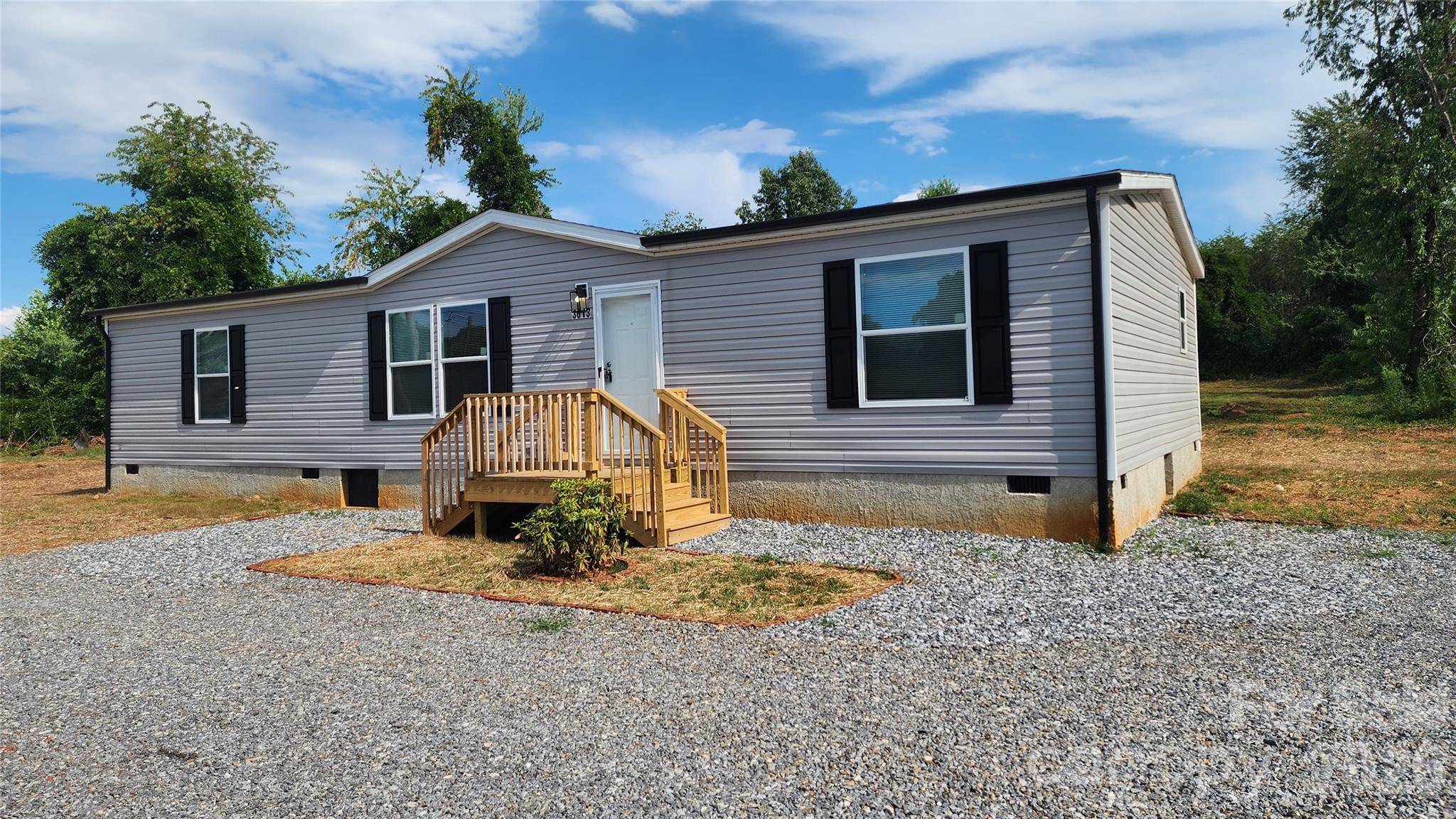 3613 Jamestown RD, Morganton, NC 28655