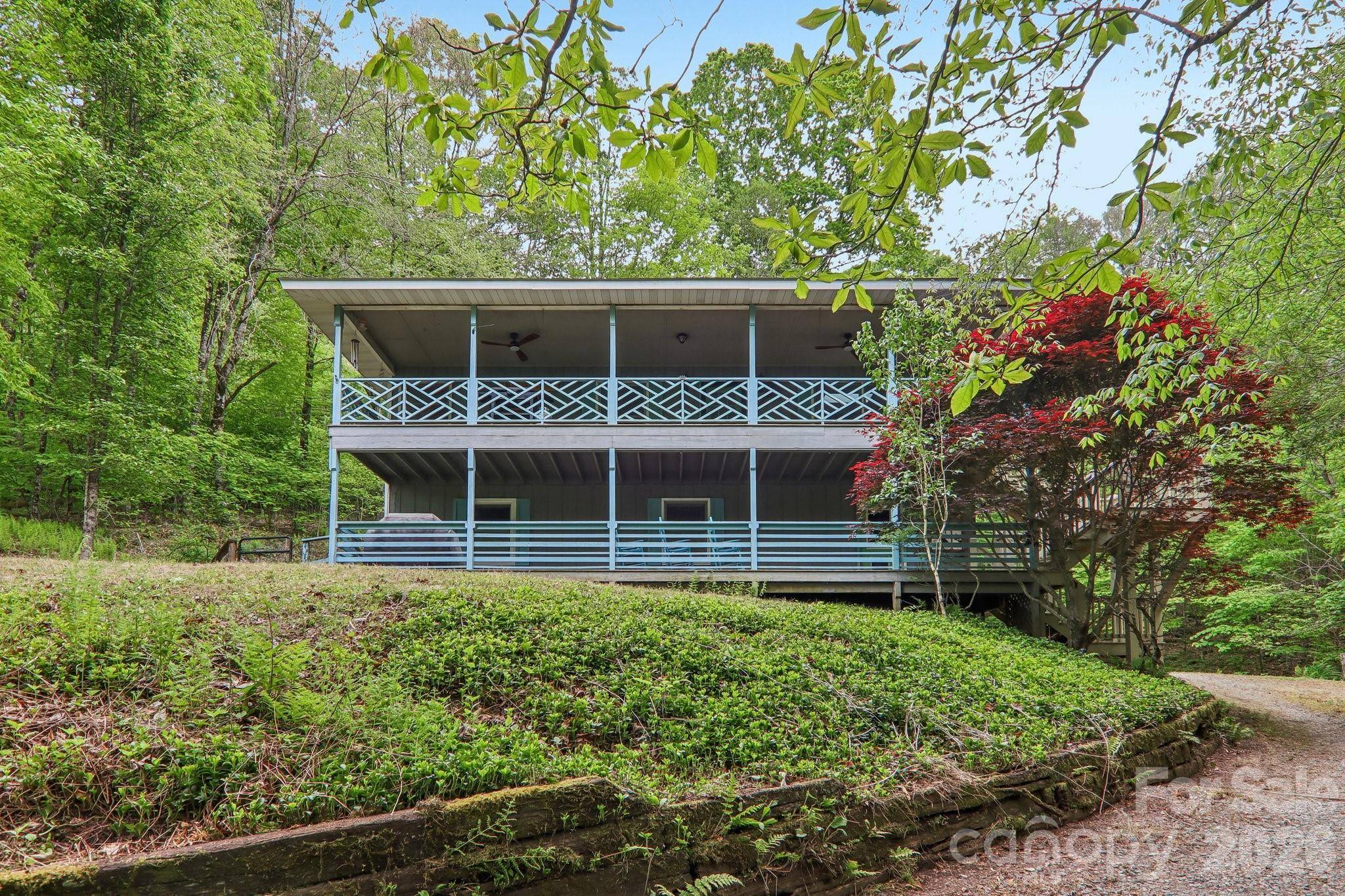 210 Spring Valley DR #624 & 625, Mars Hill, NC 28754