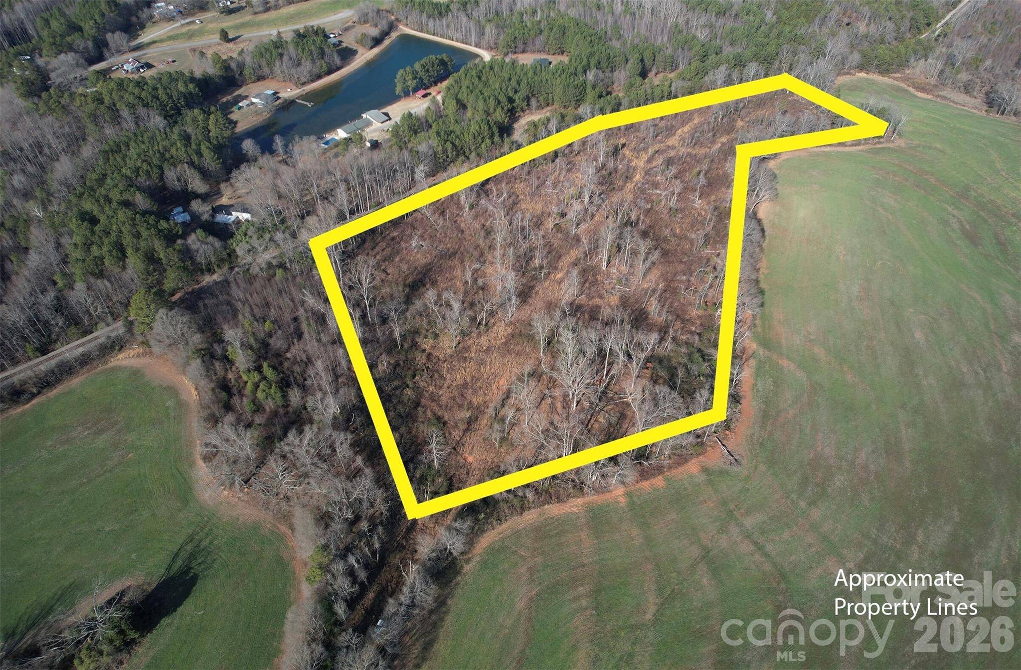 134 W McBrayer LN, Mooresboro, NC 28114