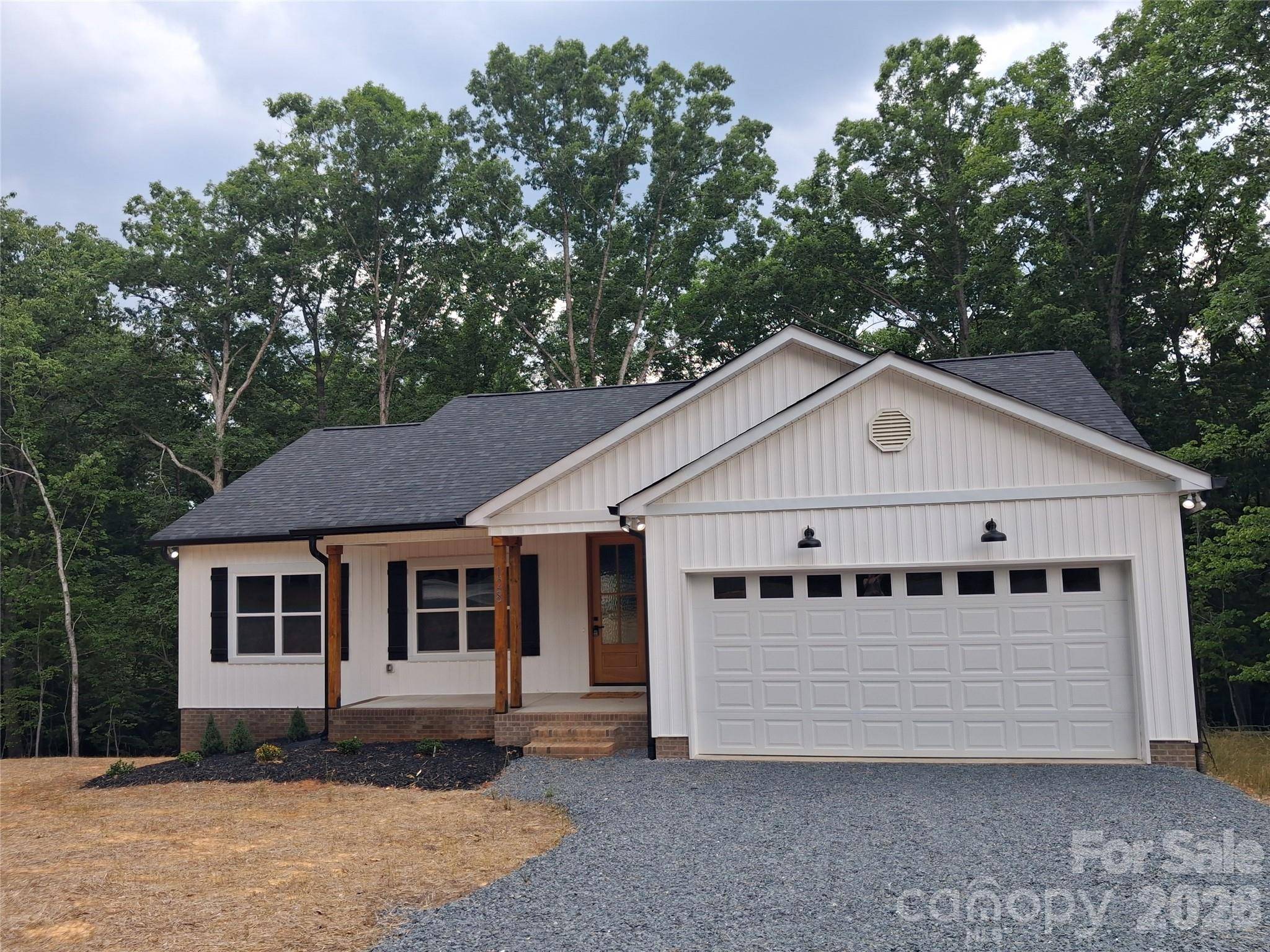 128 Hedgeline DR, Troy, NC 27371