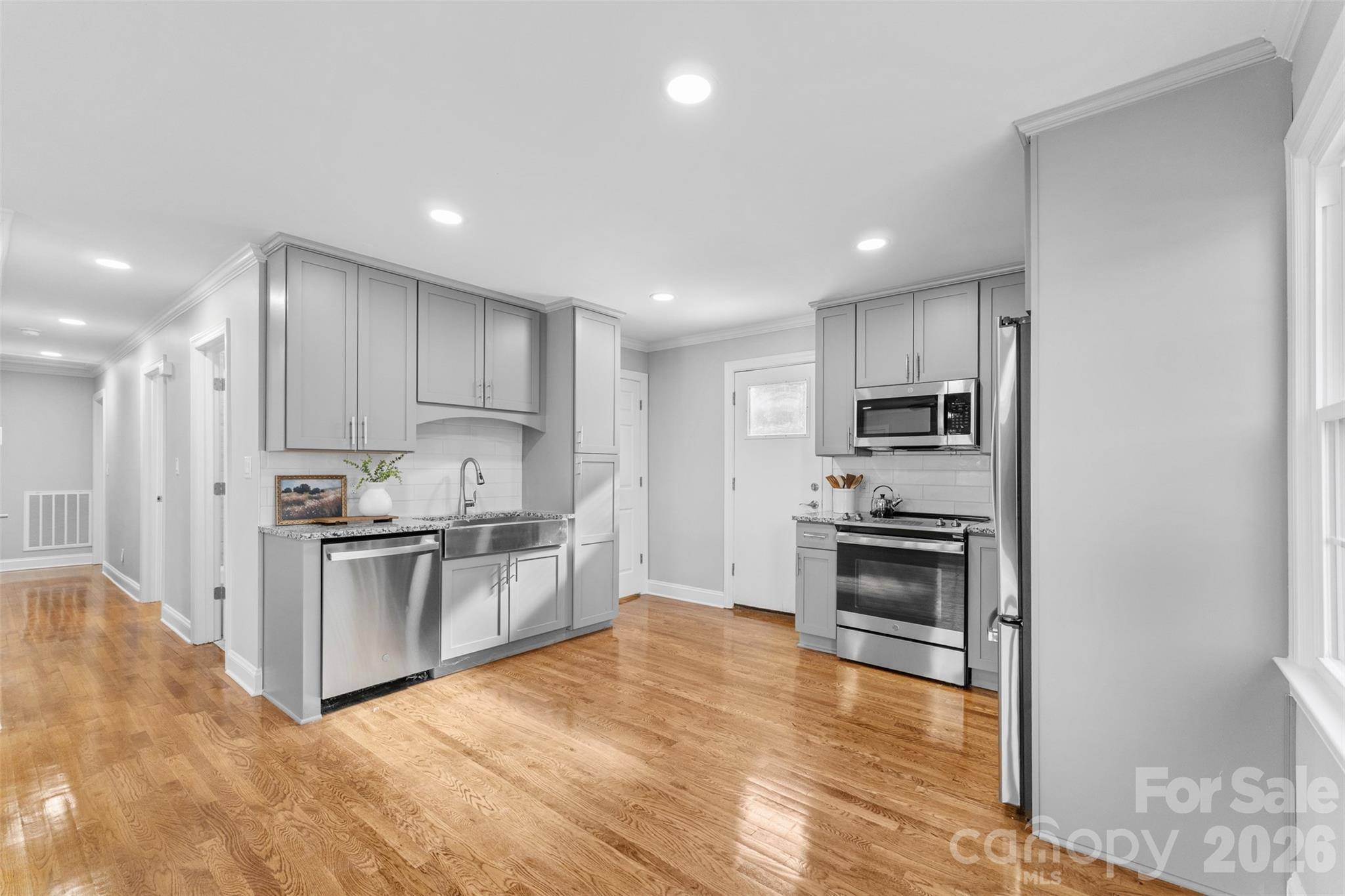 206 Hunter ST, York, SC 29745