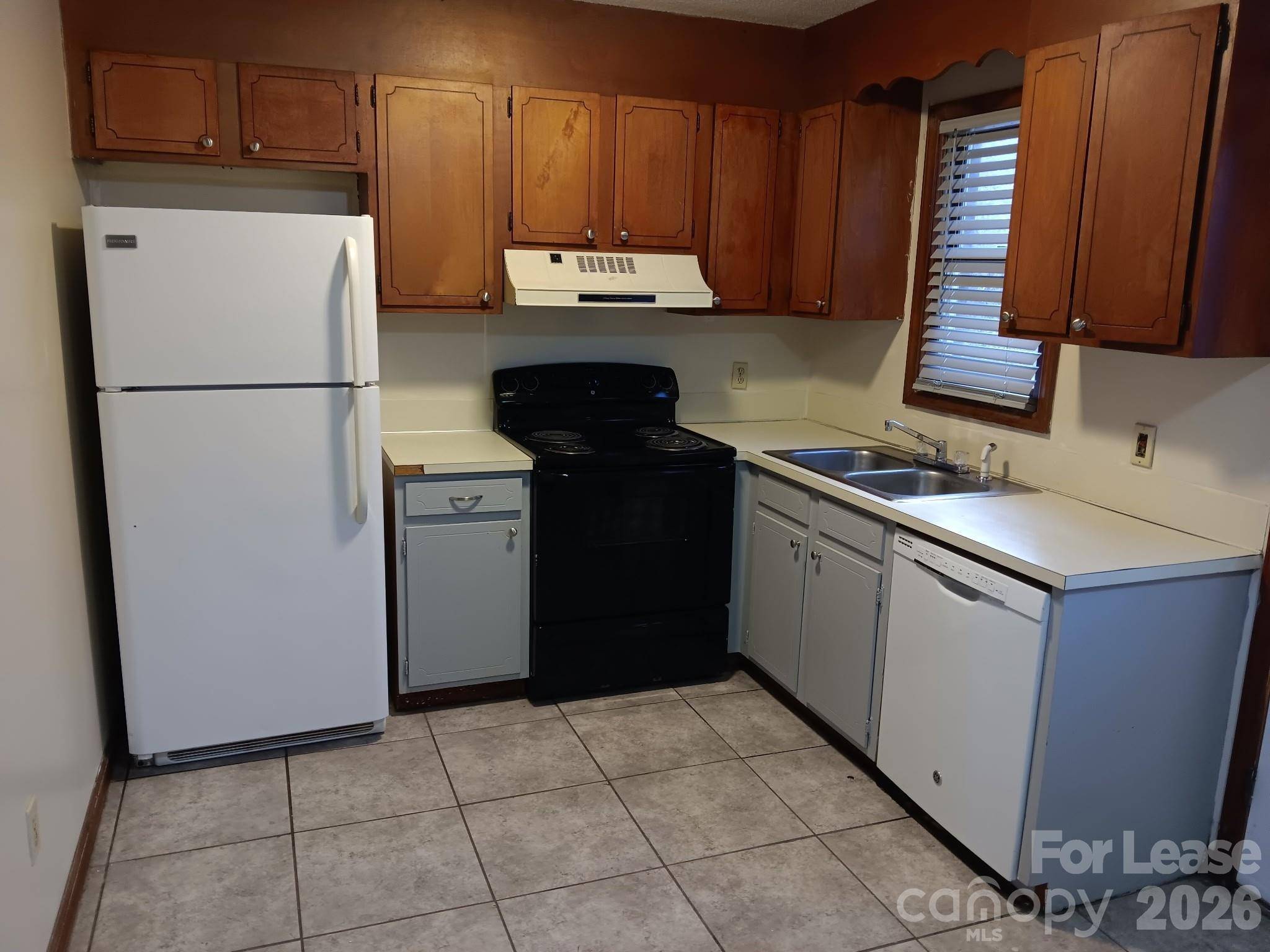 305 Kristin LN #2, Hudson, NC 28638