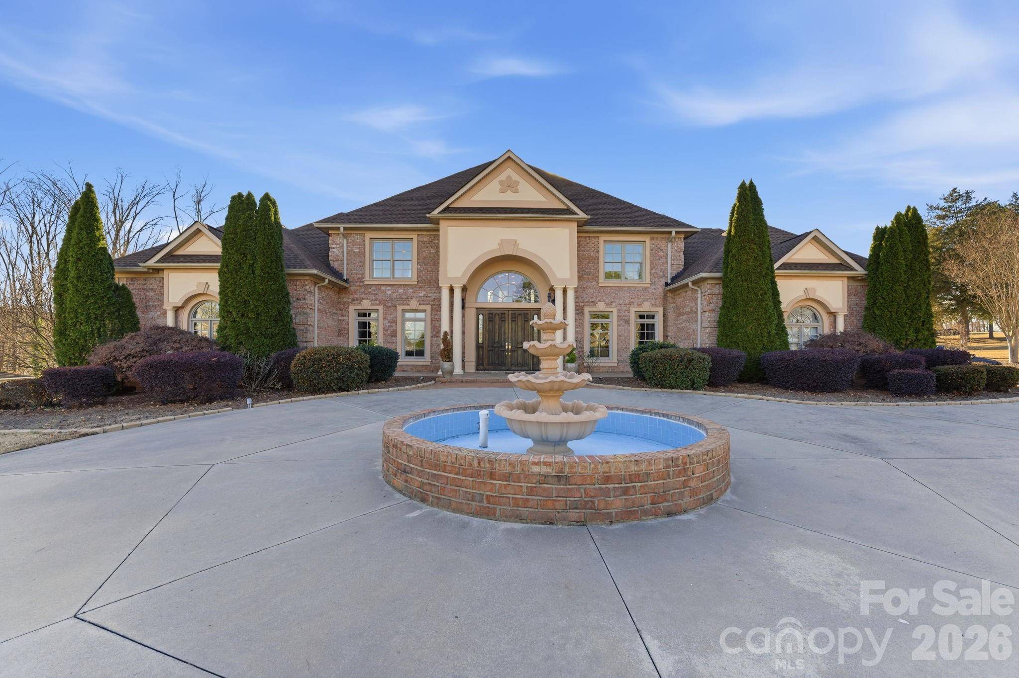 450 Beaver Creek RD #14, Lexington, NC 27295