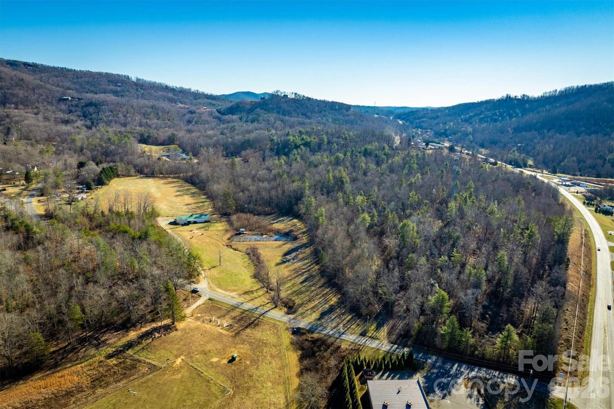 2700 Dav AVE, Morganton, NC 28655