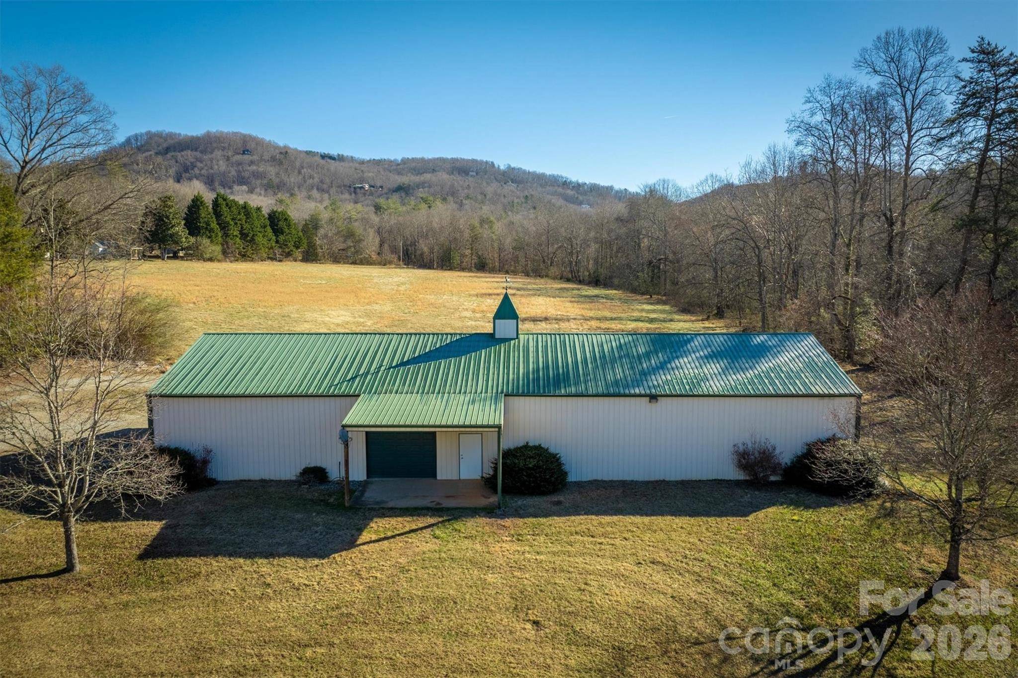 2700 Dav AVE, Morganton, NC 28655