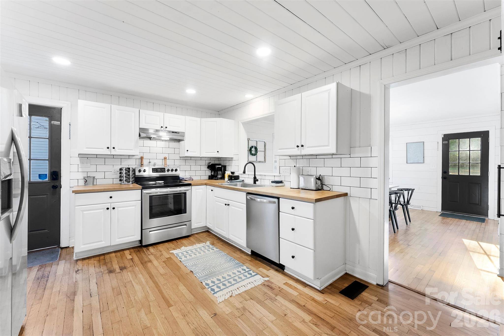 1217 Jackson RD, Gastonia, NC 28052