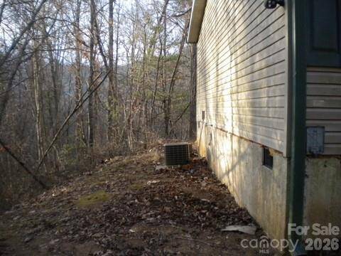67 Earwood Ridge RD, Fairview, NC 28730