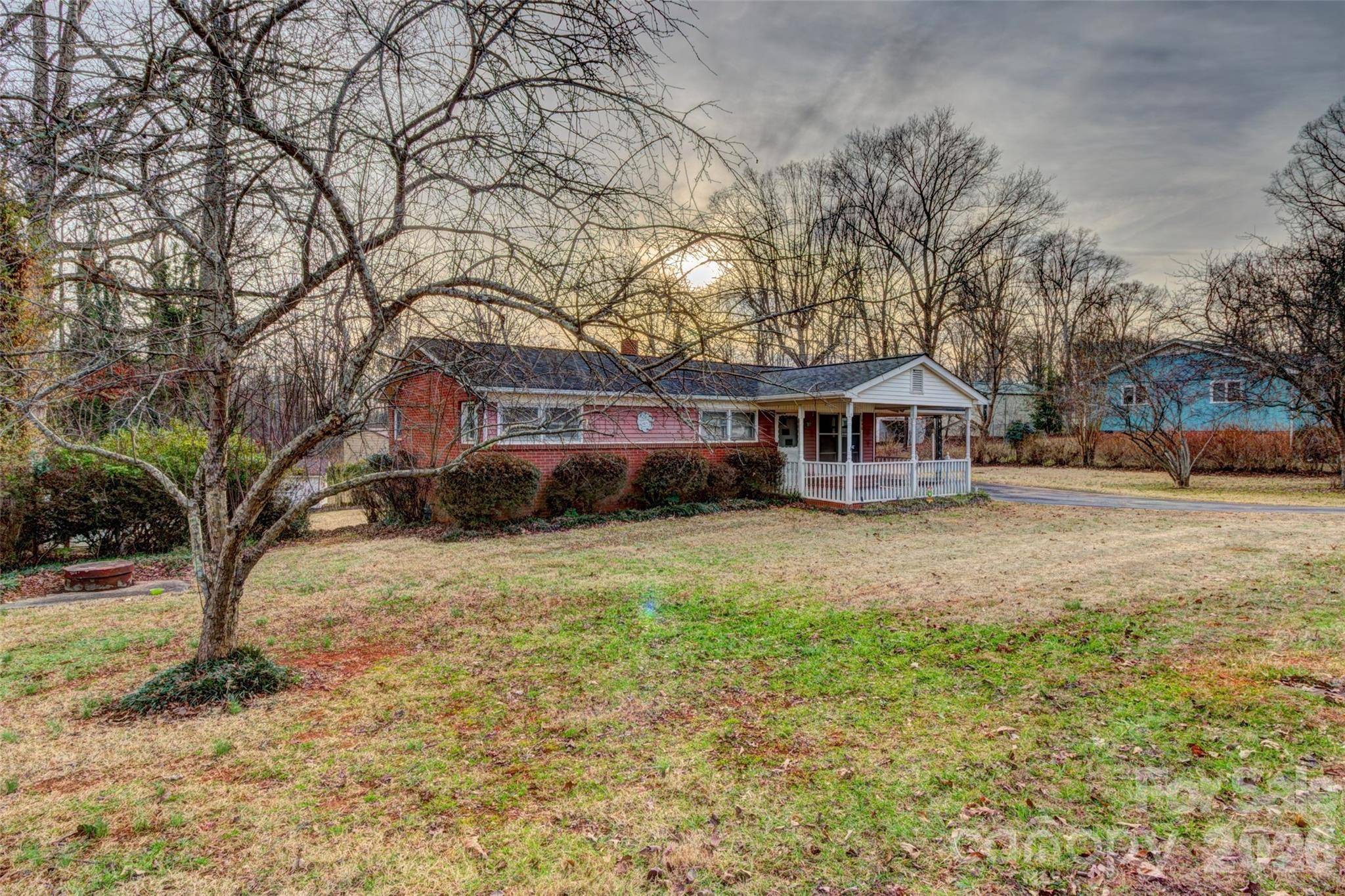 1040 Allison DR, Shelby, NC 28150