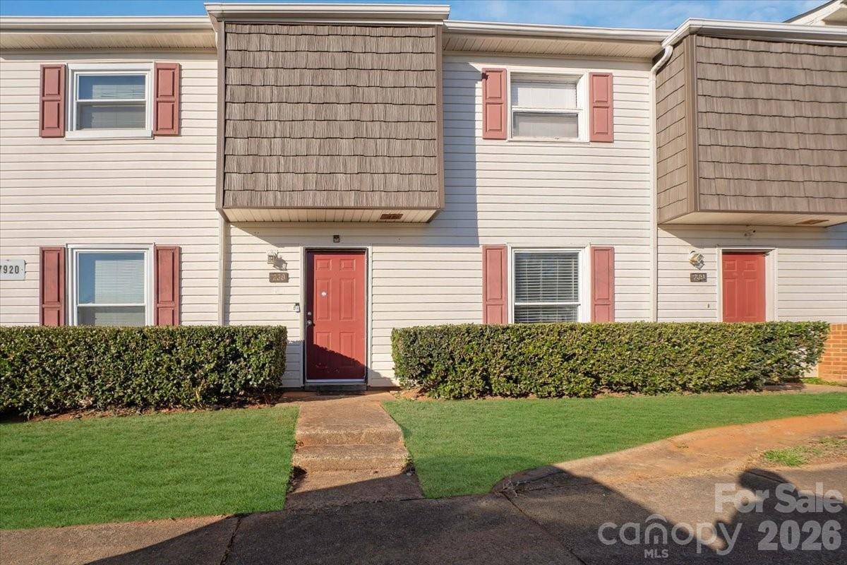 7920 Shady Oak TRL, Charlotte, NC 28210