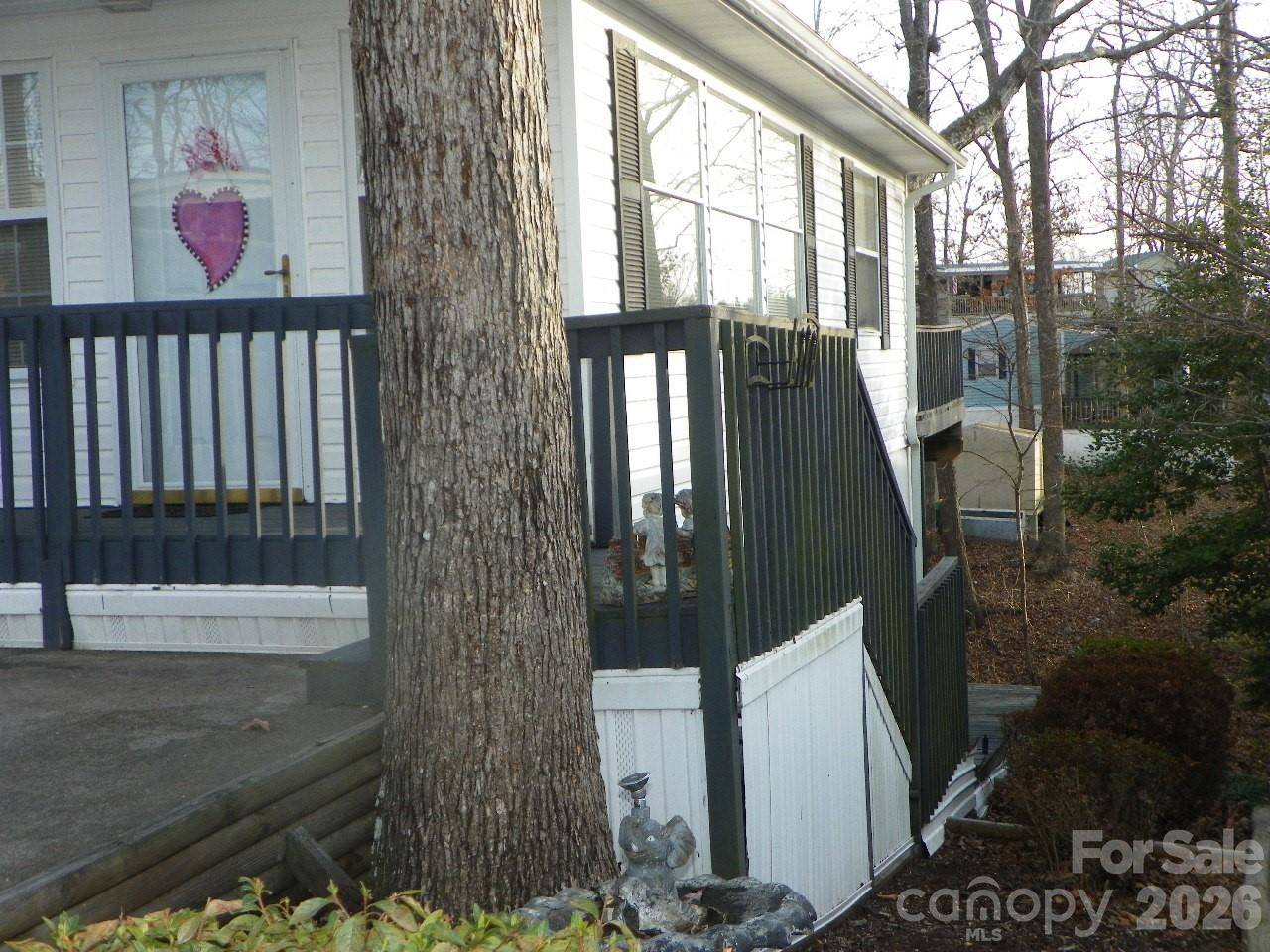 133 Pier AVE, New London, NC 28127