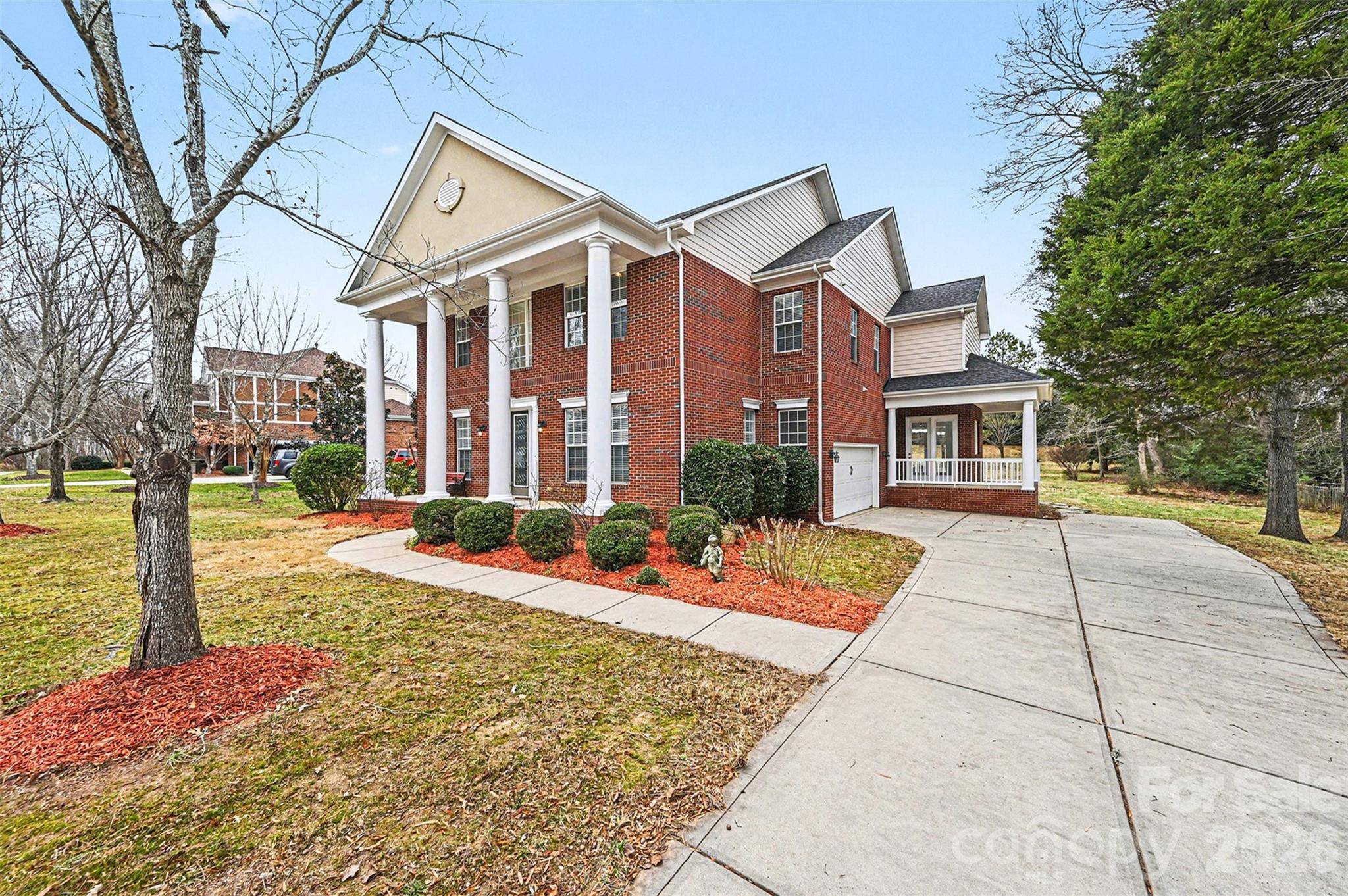 1305 Linden Glen DR, Matthews, NC 28104