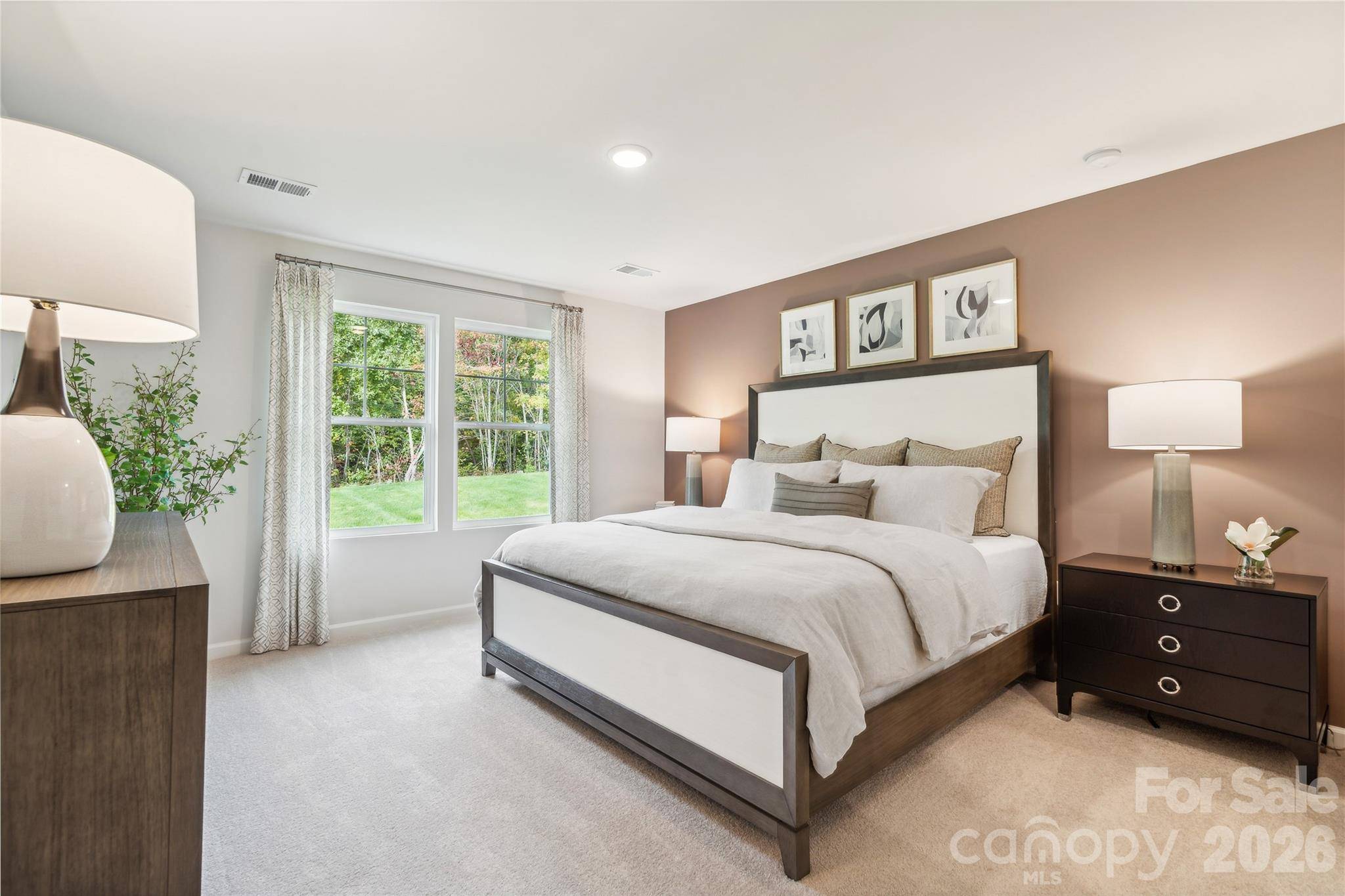 1485 Ardmore DR, Sherrills Ford, NC 28673