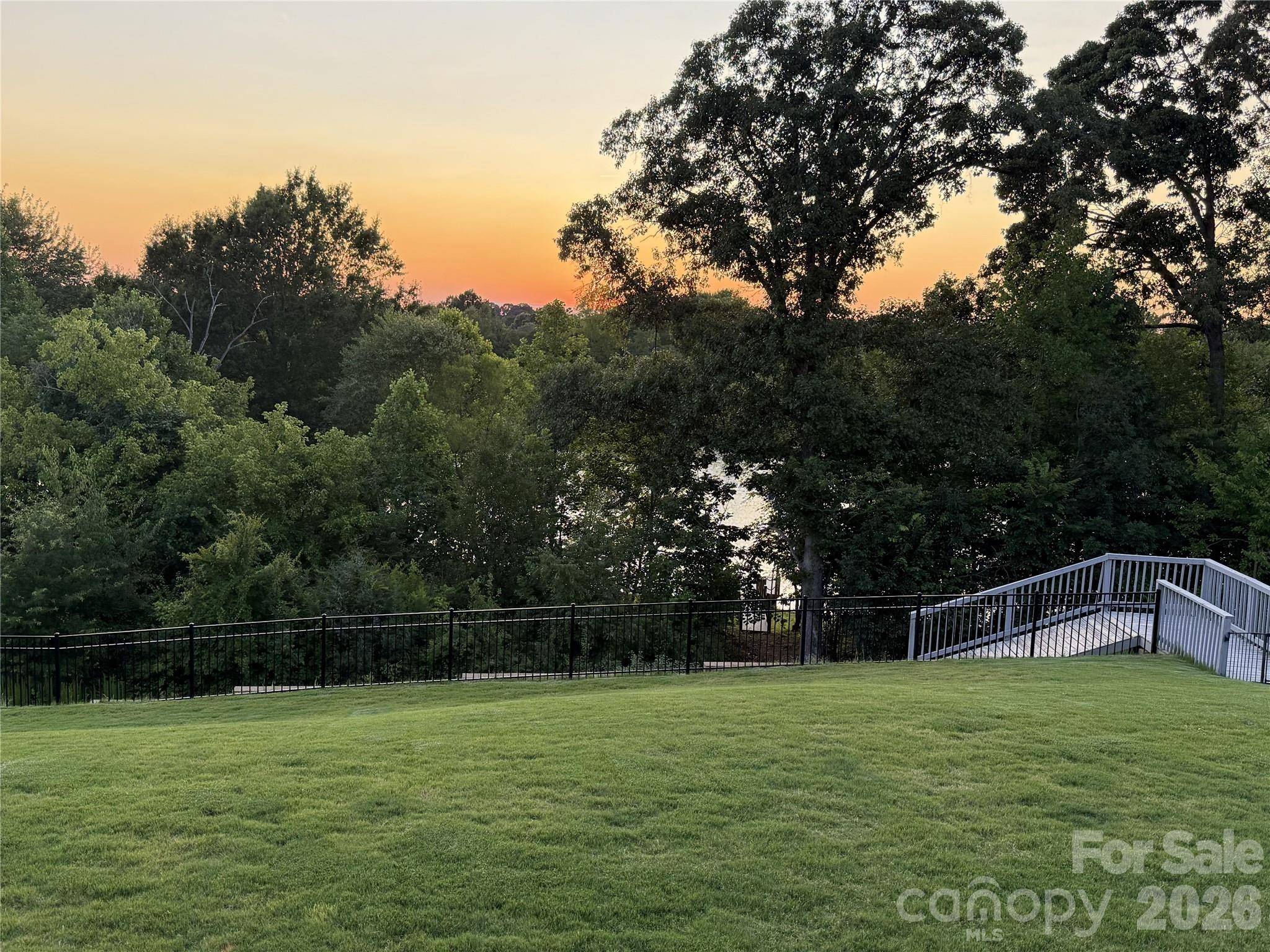 309 W Waterlynn RD, Mooresville, NC 28117