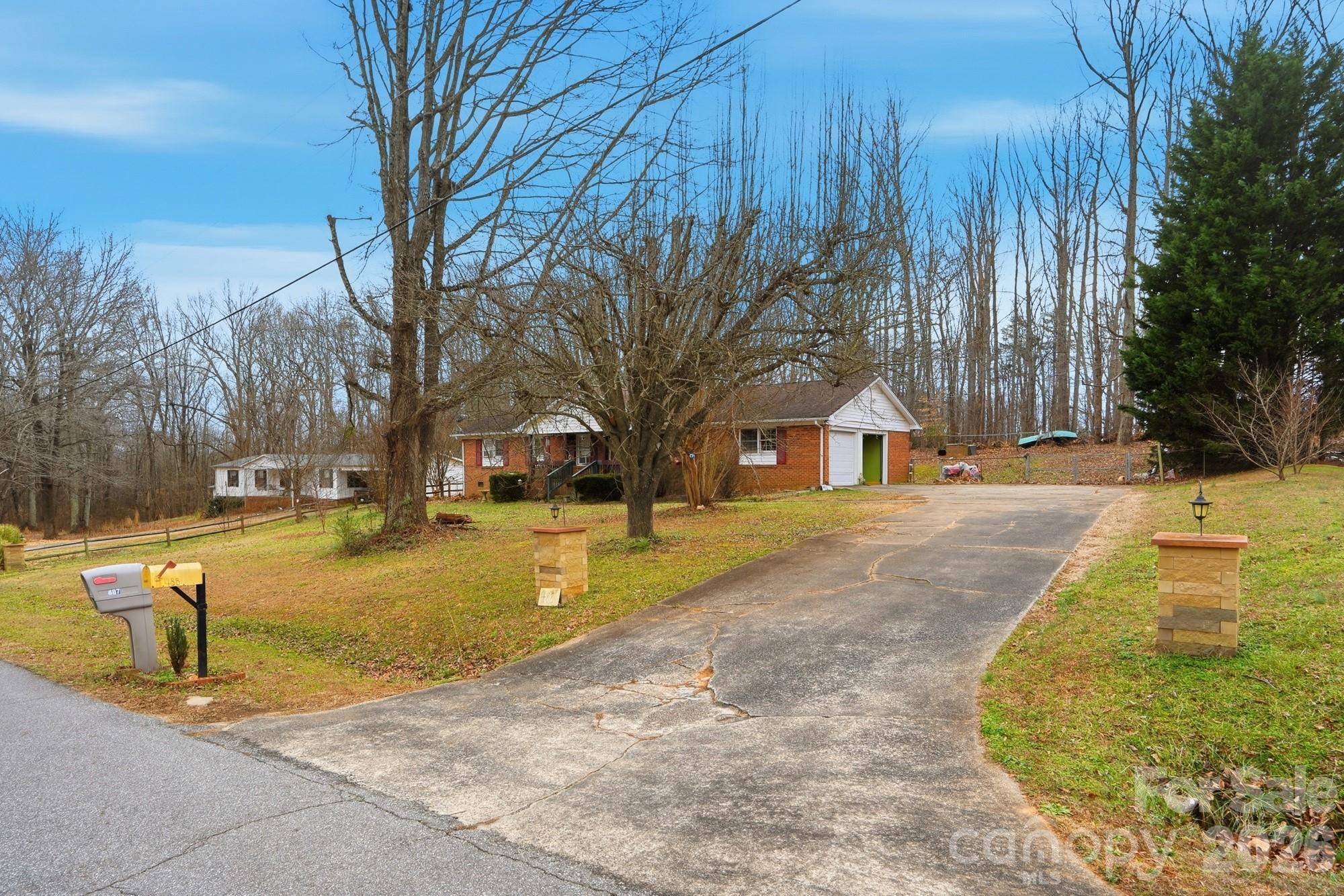 488 Miners RD, Lincolnton, NC 28092