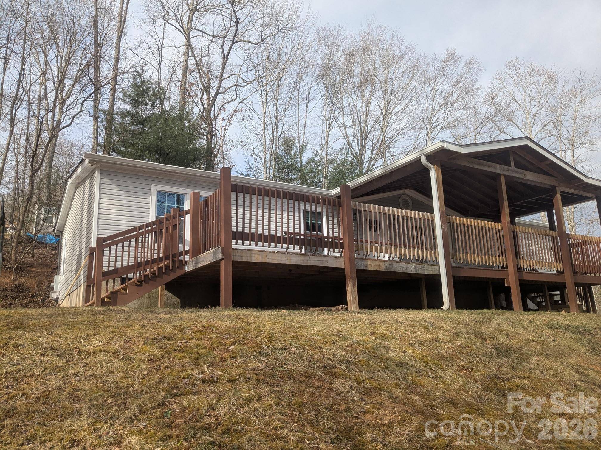 11 Gertrude LN, Candler, NC 28715