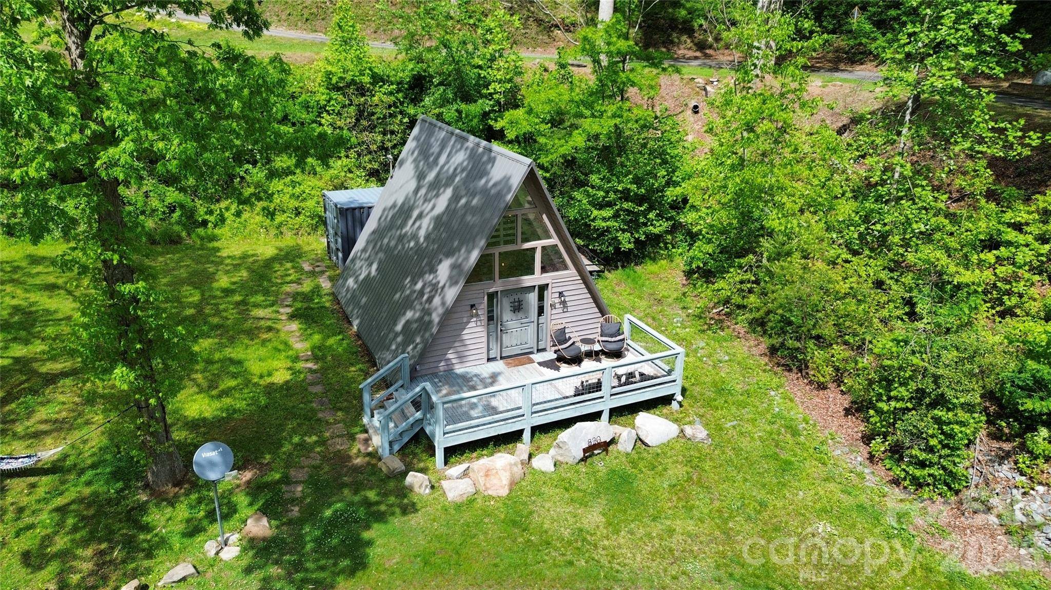 820 Shuler Lake RD, Robbinsville, NC 28713