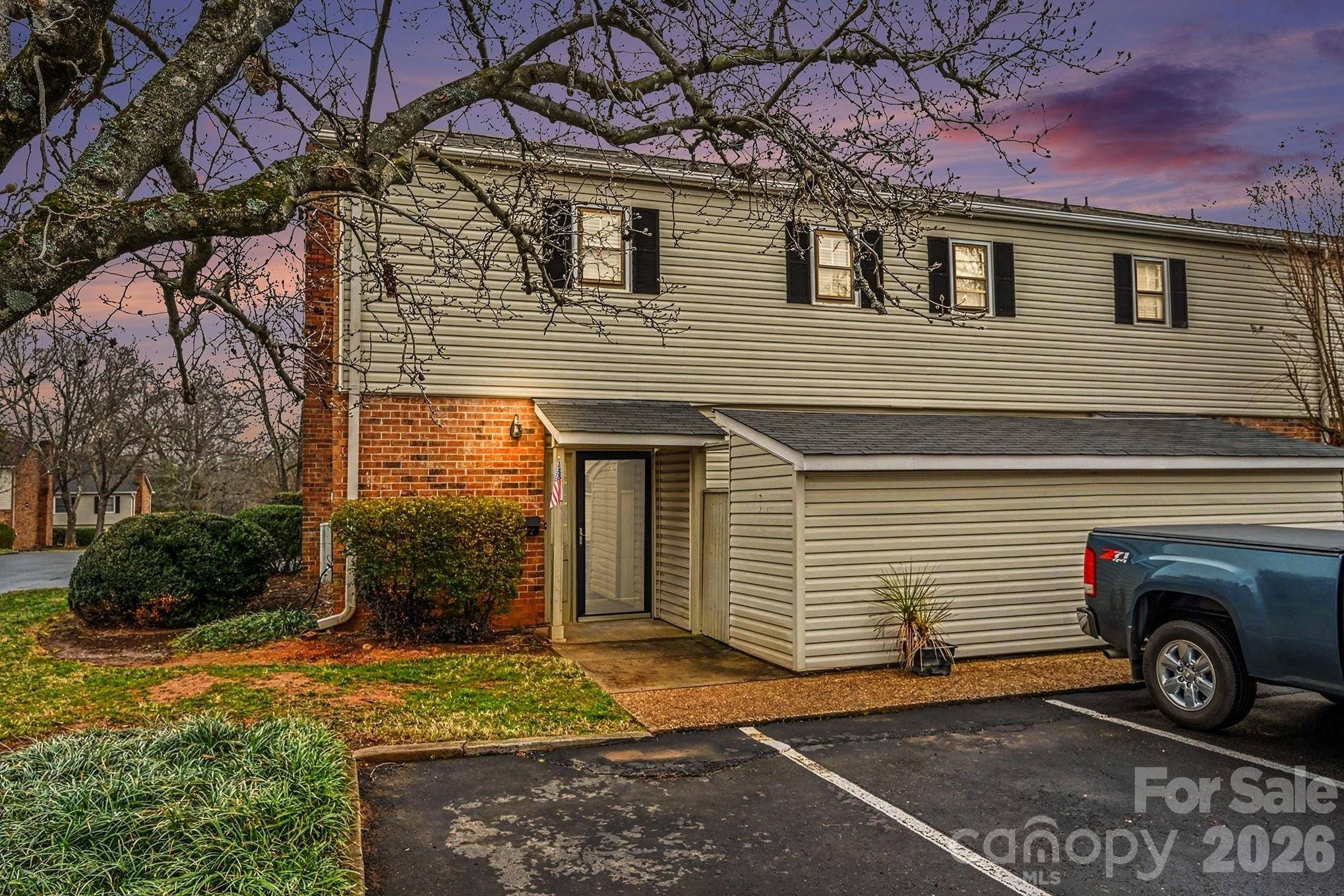 5947 Quail Hollow RD #A, Charlotte, NC 28210