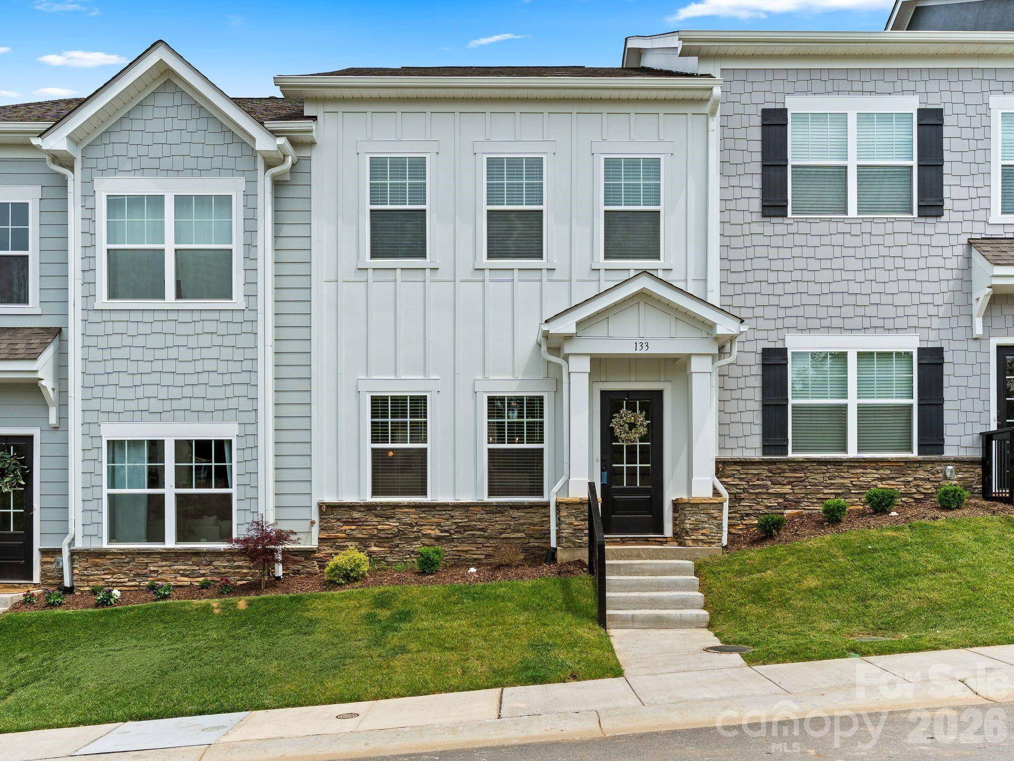 133 Cherry Springs LN #12-C, Asheville, NC 28804
