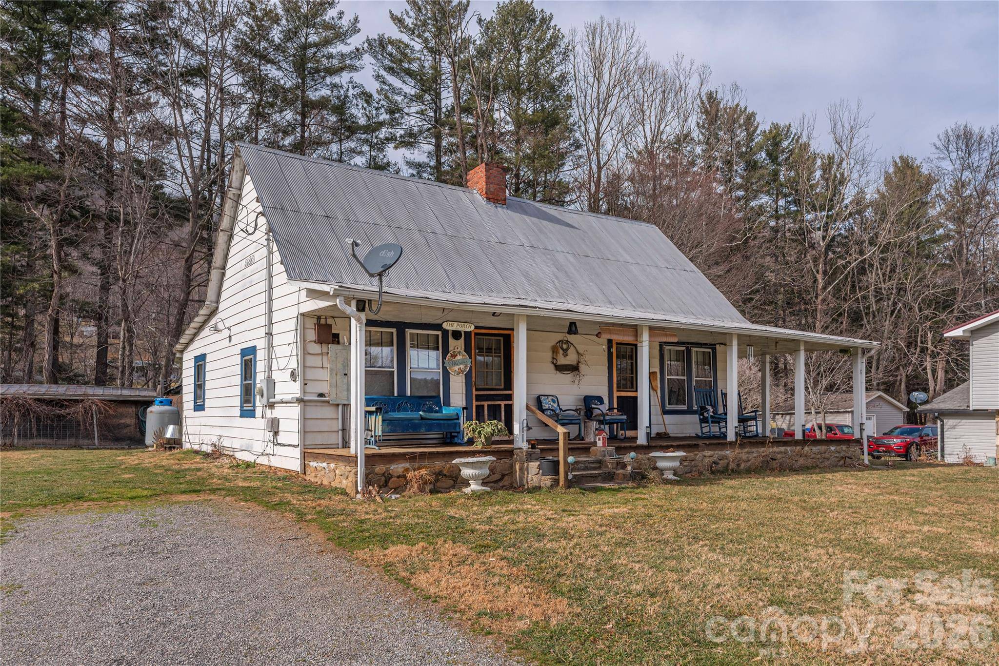 1496 Allens Creek RD, Waynesville, NC 28786