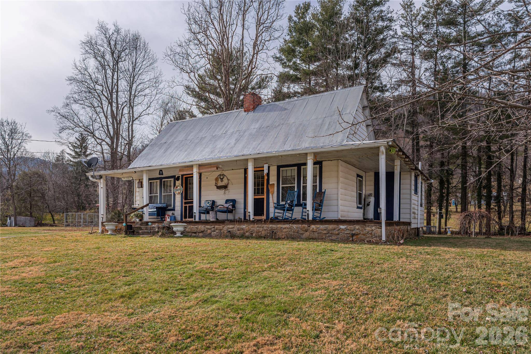 1496 Allens Creek RD, Waynesville, NC 28786