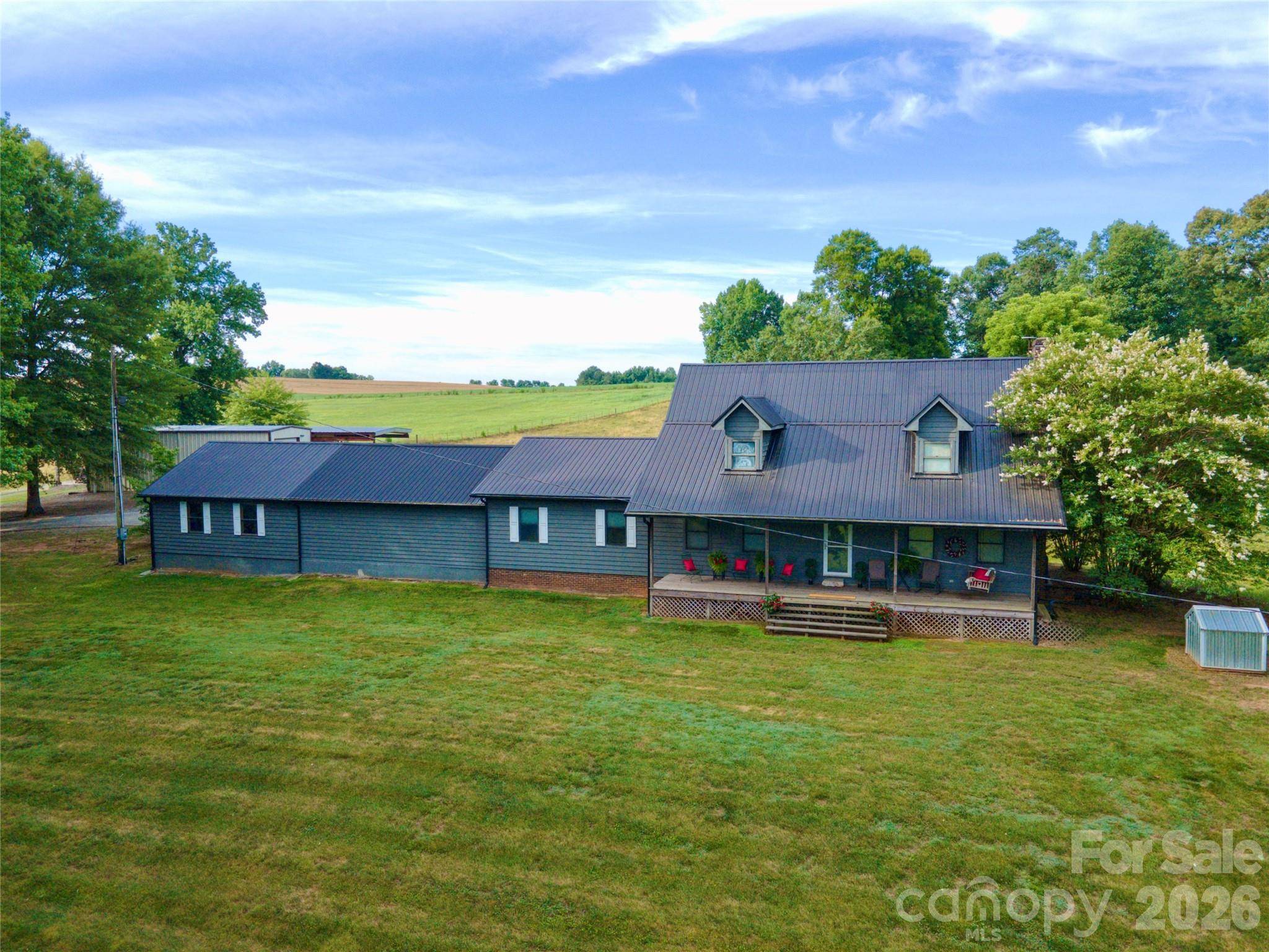 144 & 179 J and W DR, Olin, NC 28660