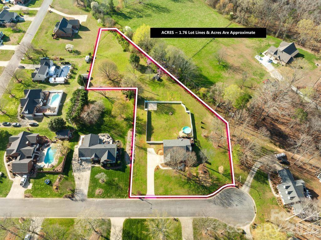 105 Laura CT, Cherryville, NC 28021