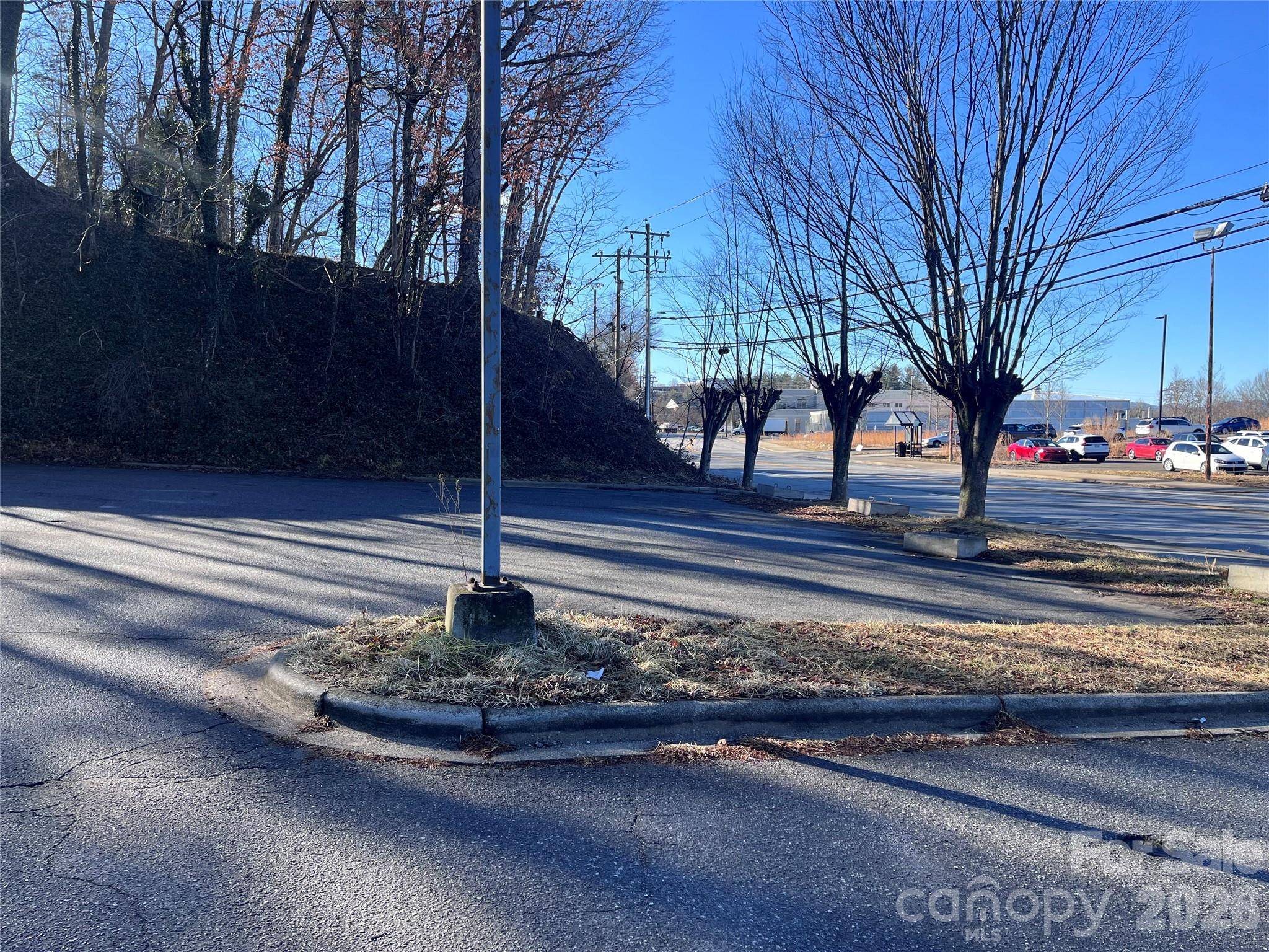290 Biltmore AVE, Asheville, NC 28801