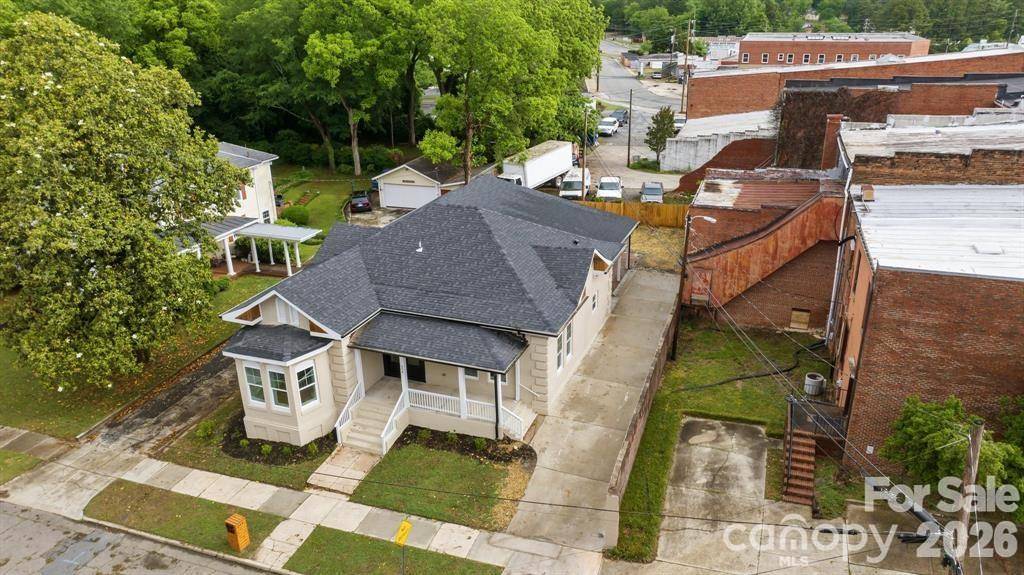204 W Wade ST, Wadesboro, NC 28170