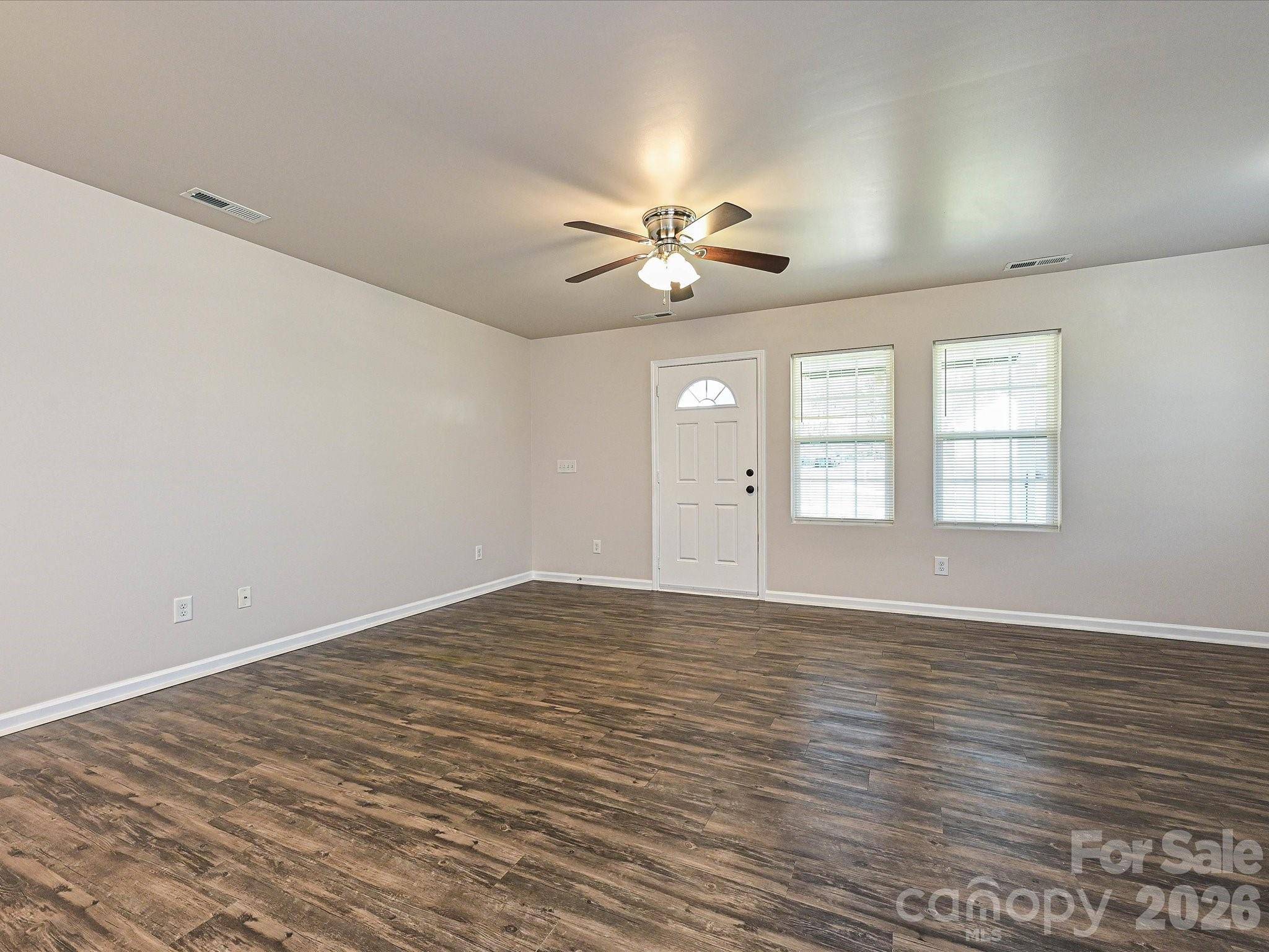 362 E Mills AVE, Mooresville, NC 28115