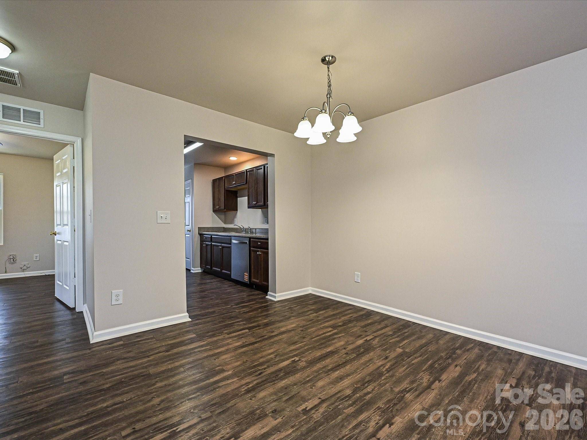 362 E Mills AVE, Mooresville, NC 28115