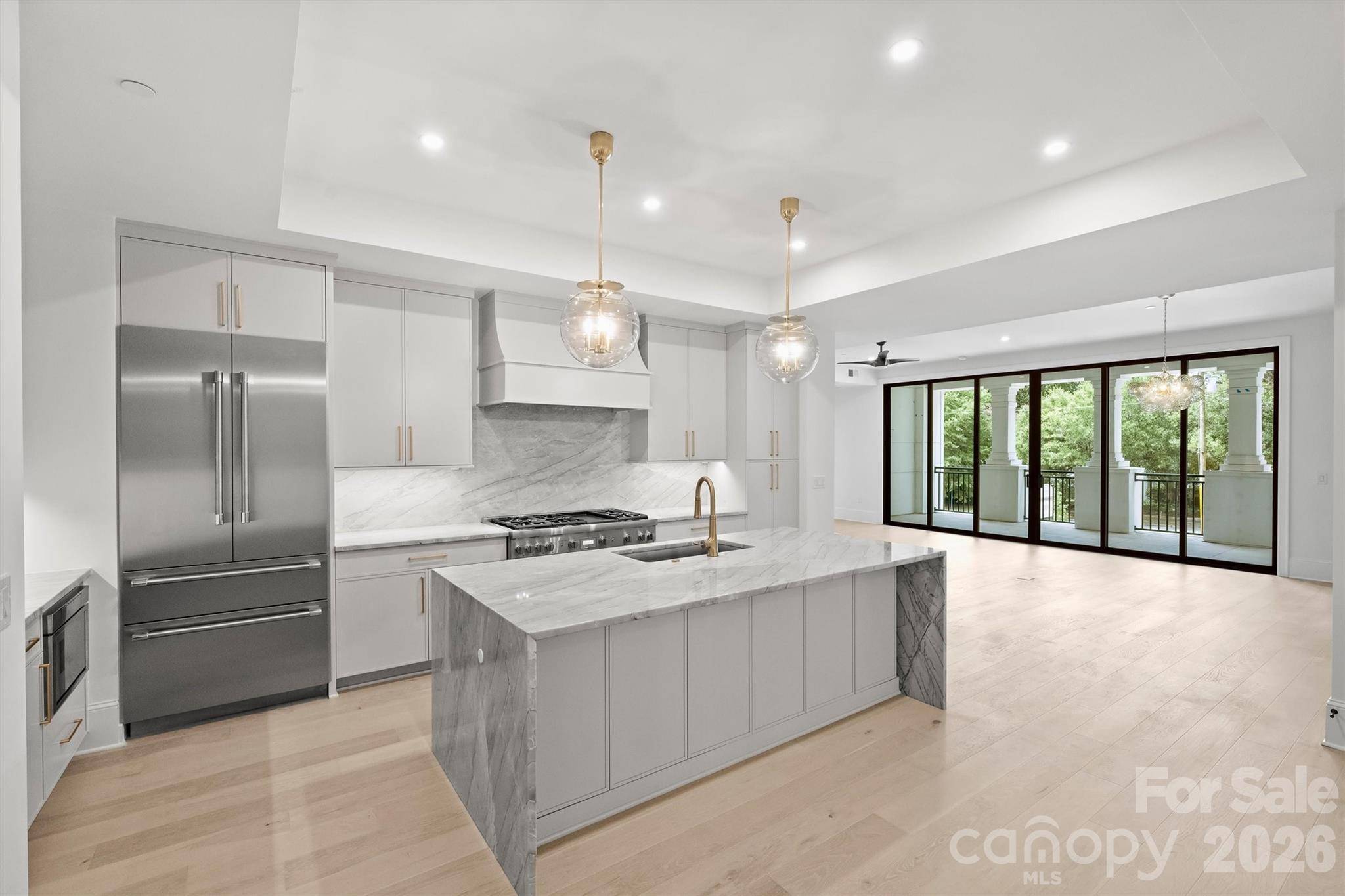 409 Queens RD #101, Charlotte, NC 28207