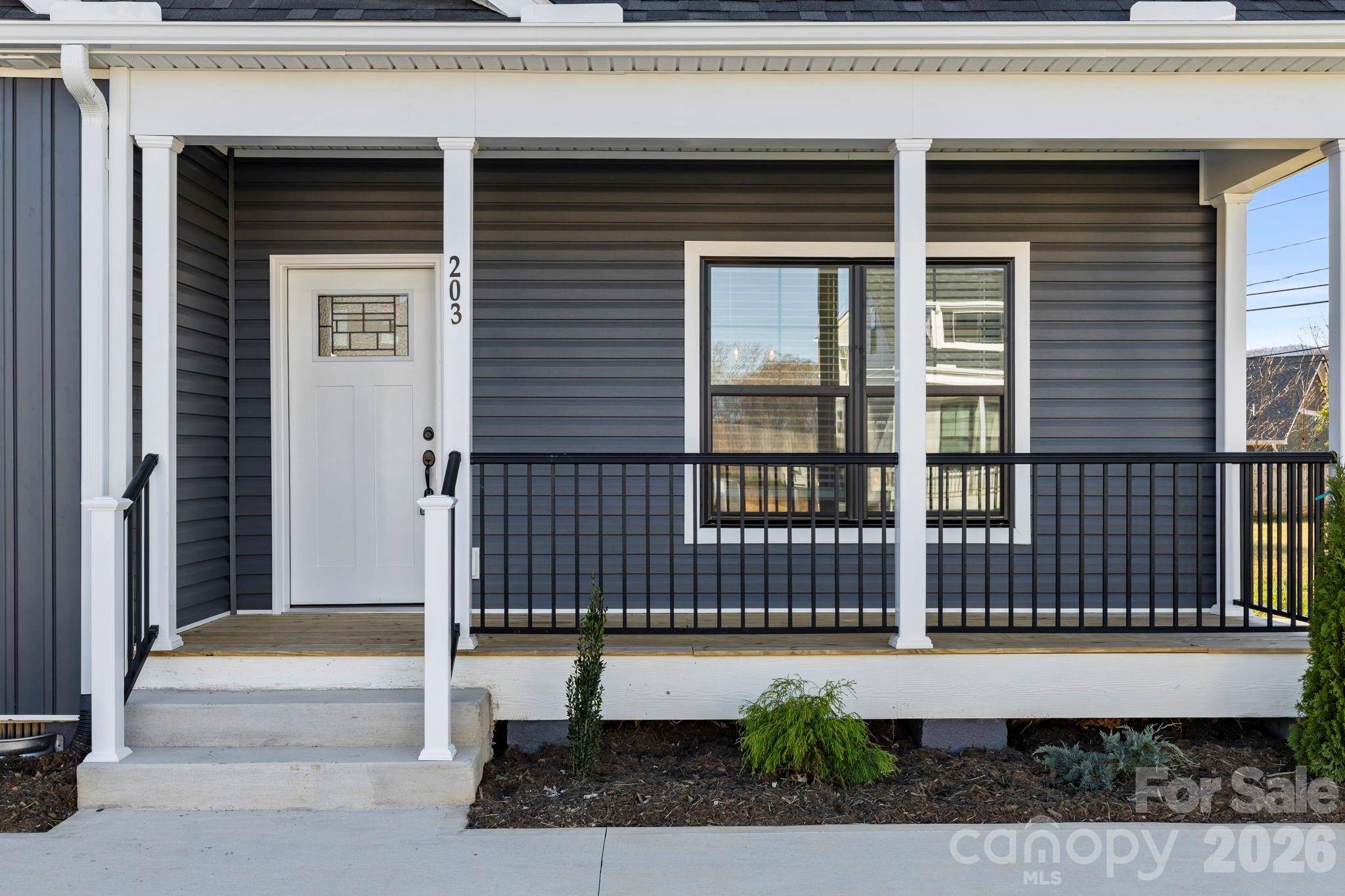203 Southern Charm RD, Arden, NC 28704