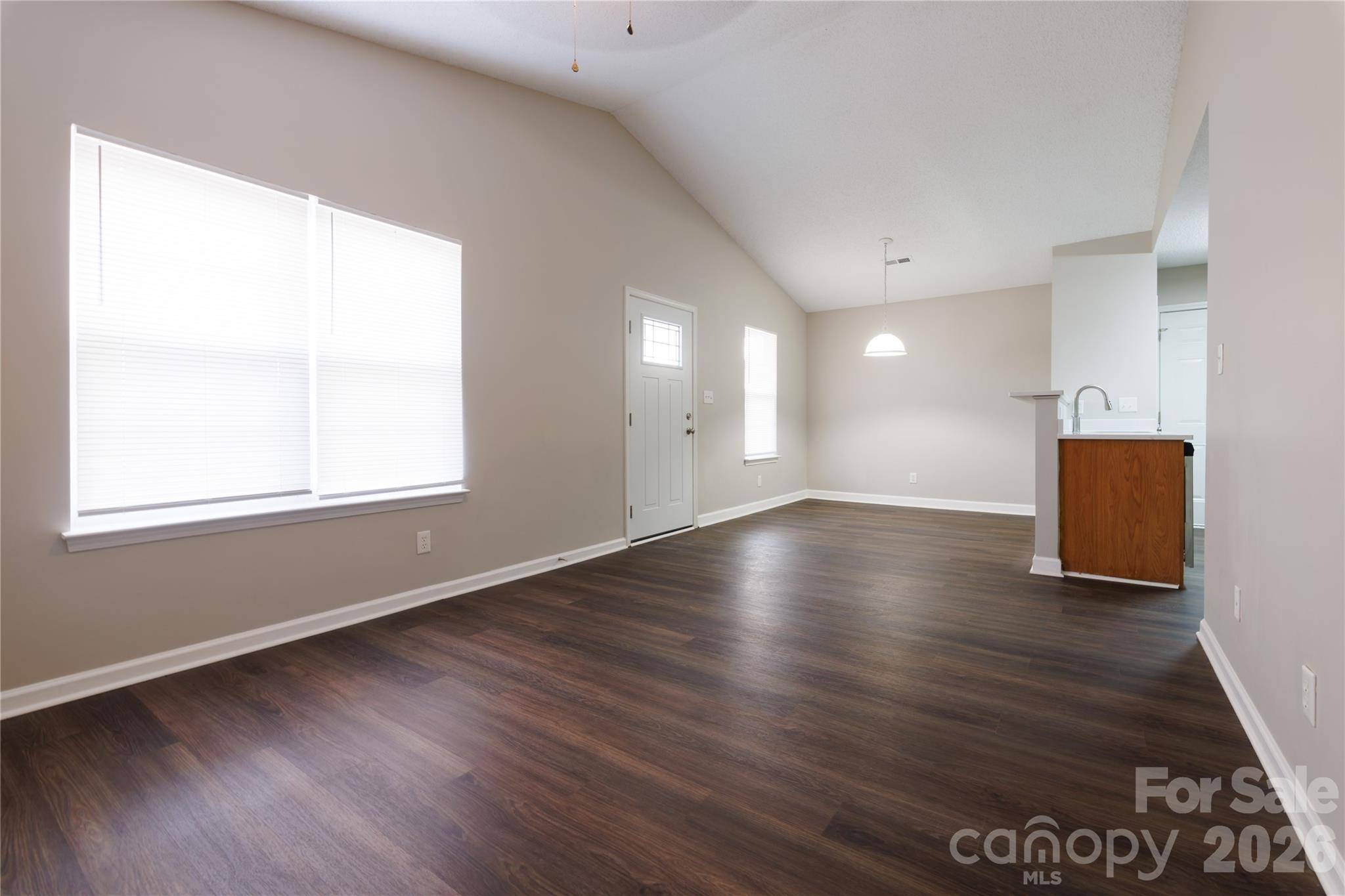 3208 Lasalle ST, Charlotte, NC 28216