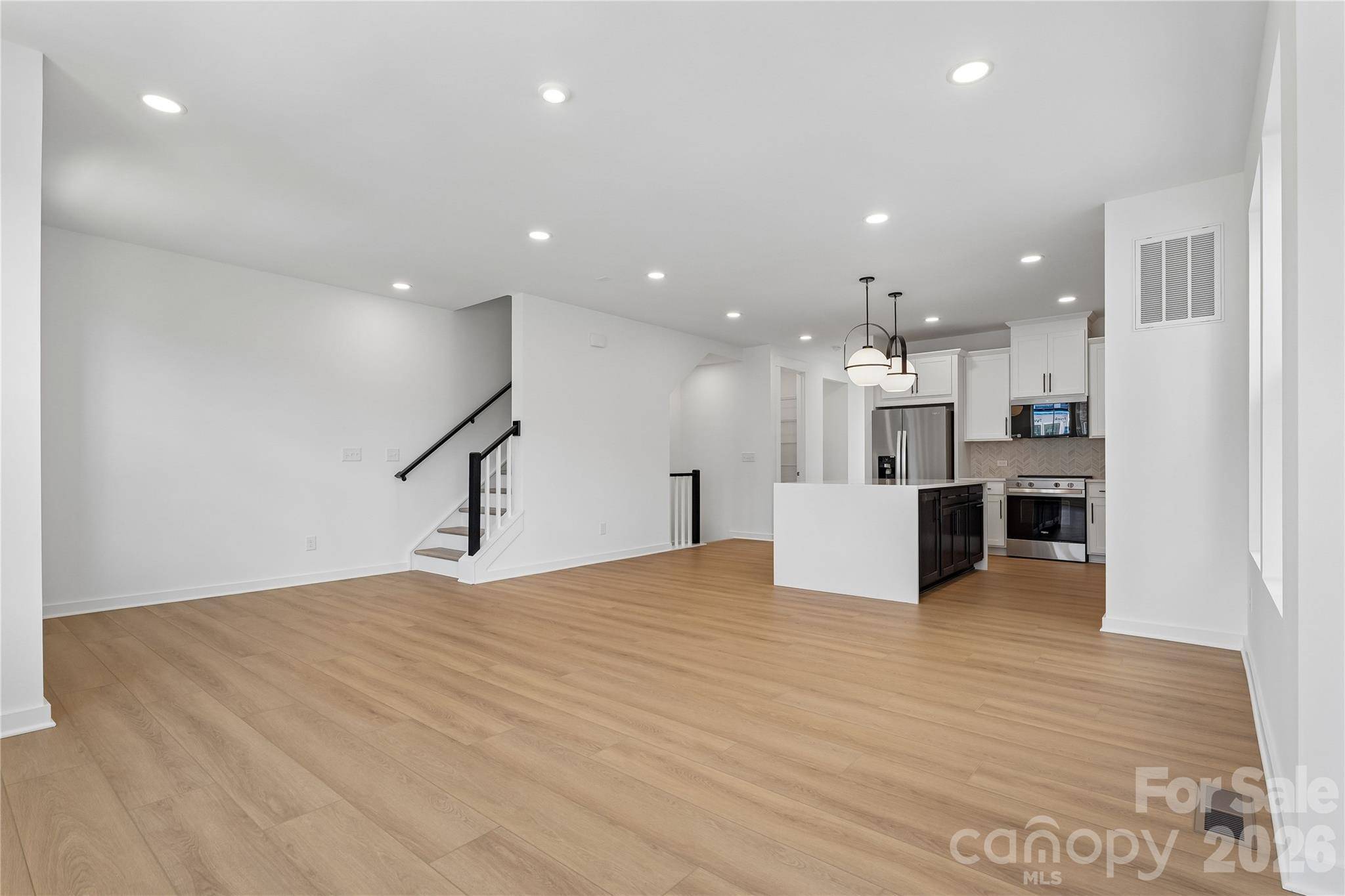 7017 Westrow AVE, Charlotte, NC 28278
