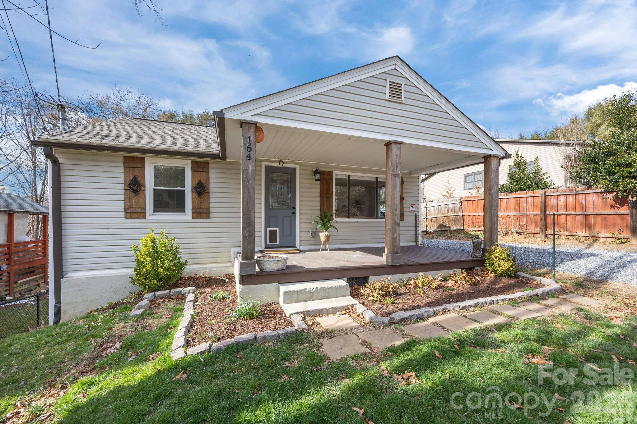 164 Lakeside DR, Asheville, NC 28806