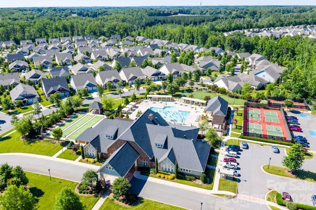 13002 Hazelbrook LN, Cornelius, NC 28031