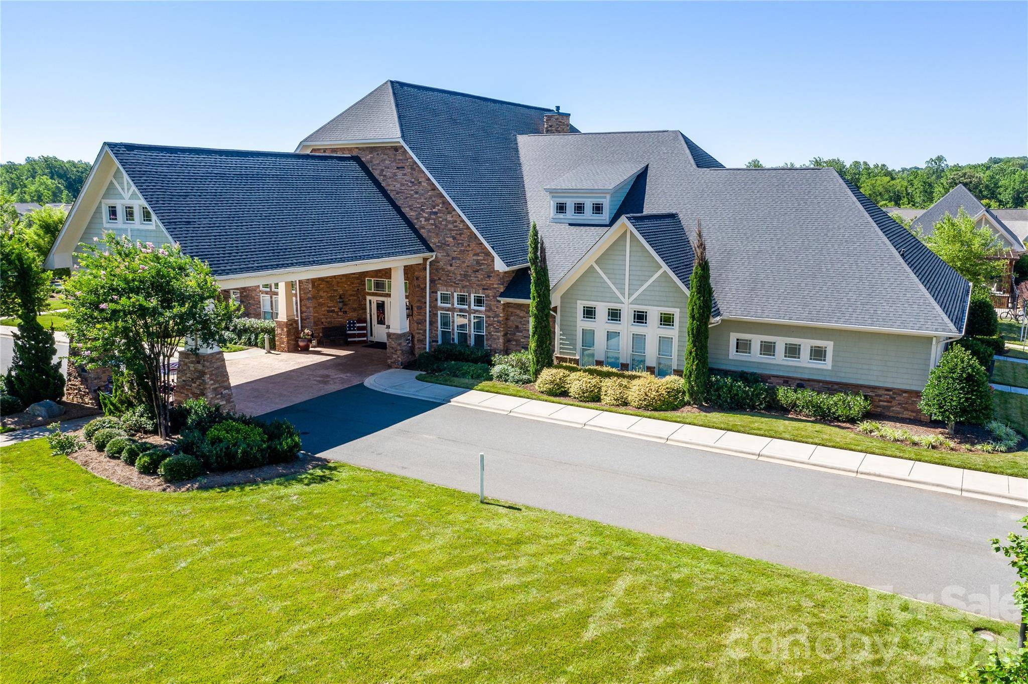 13002 Hazelbrook LN, Cornelius, NC 28031