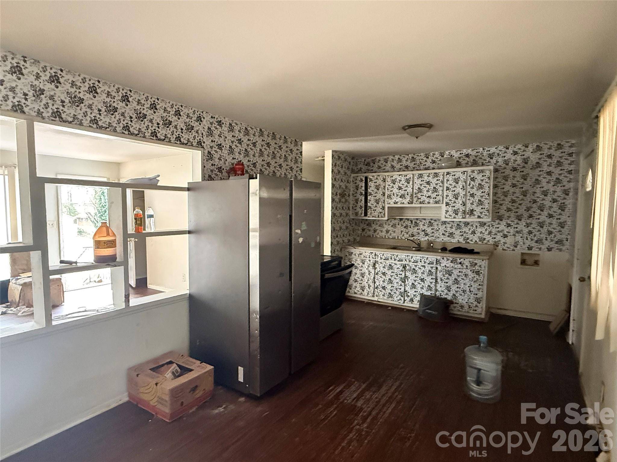2732 Alleghany ST, Charlotte, NC 28208
