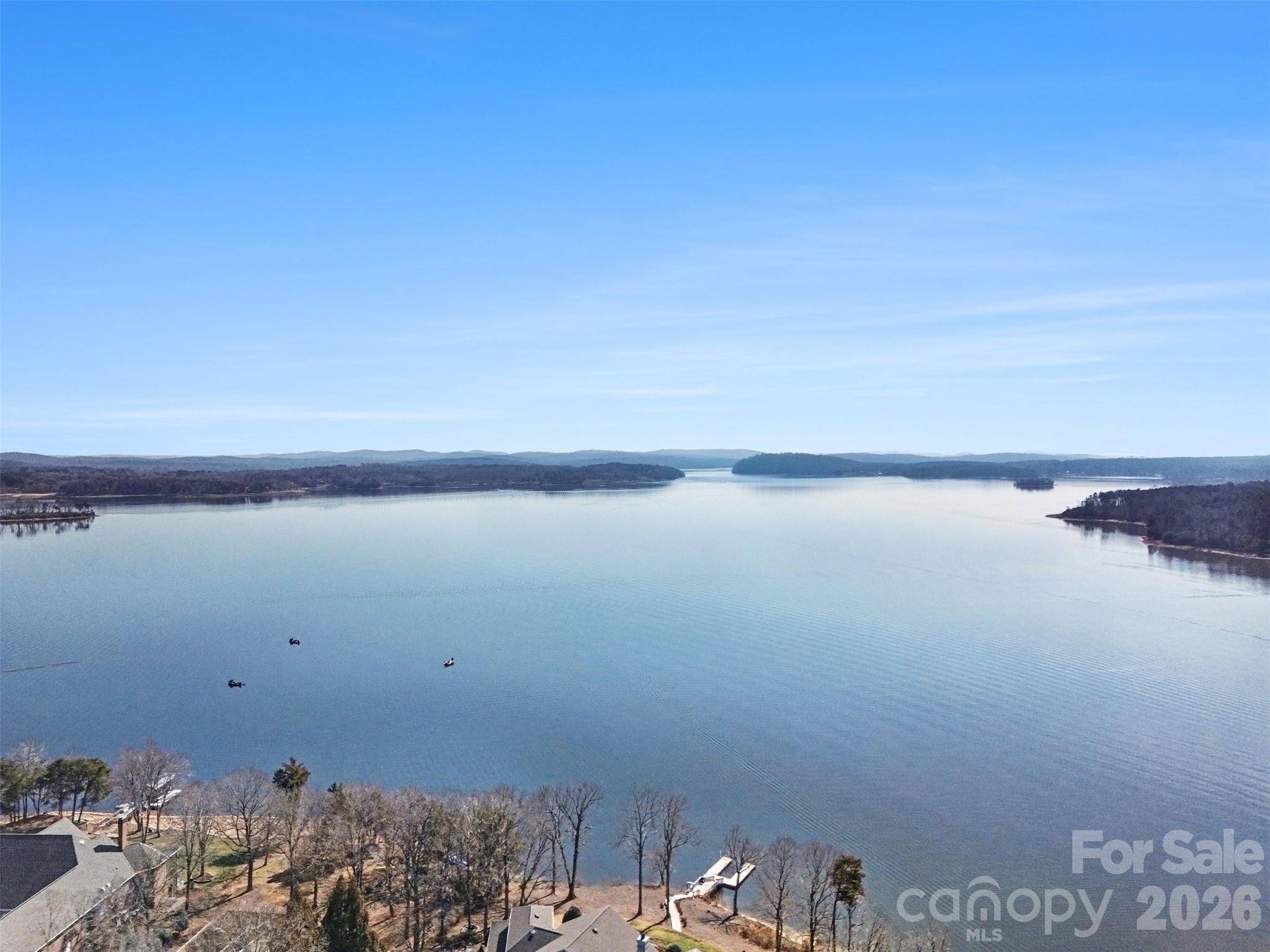 206 Lakewood CT, New London, NC 28127