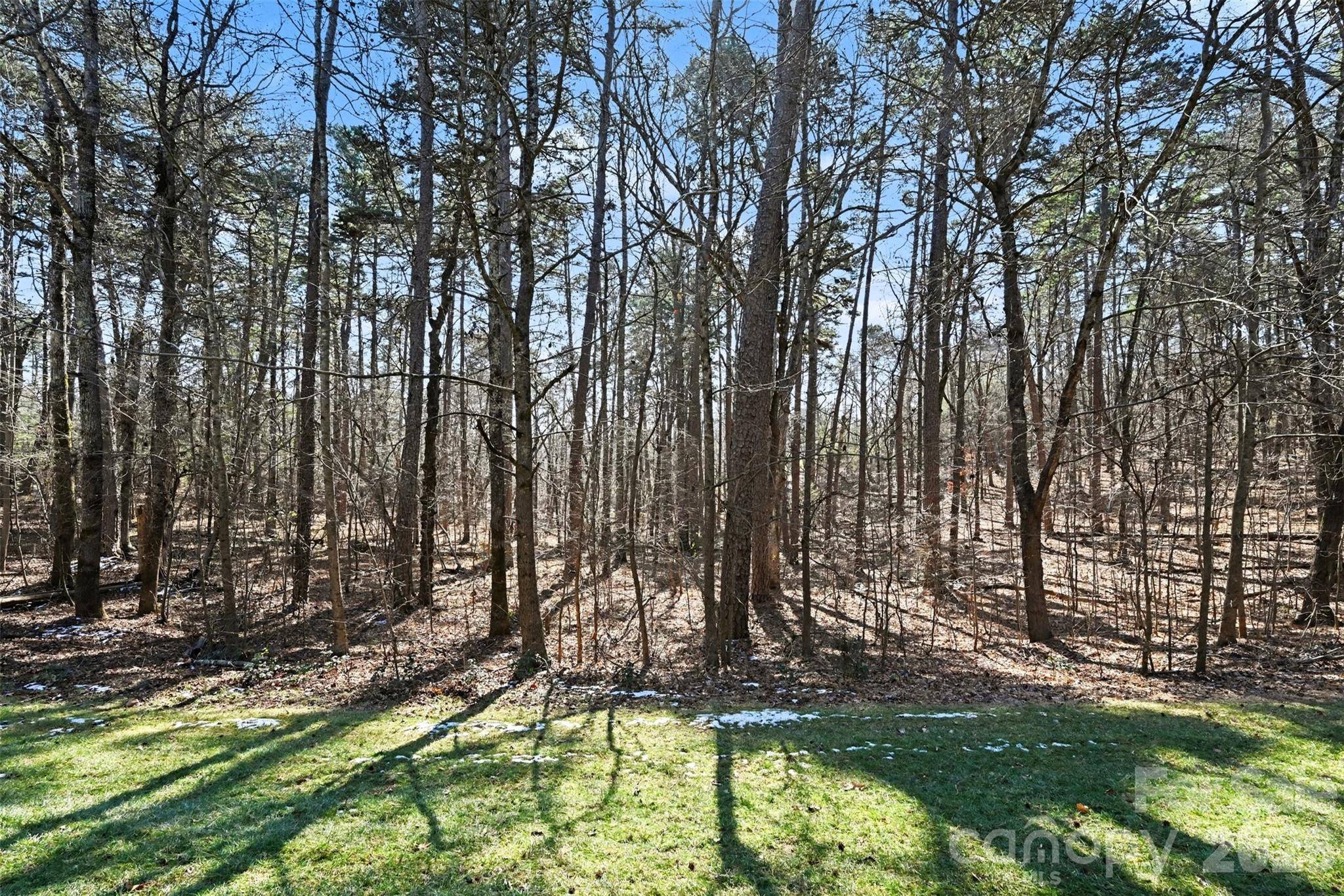 206 Lakewood CT, New London, NC 28127