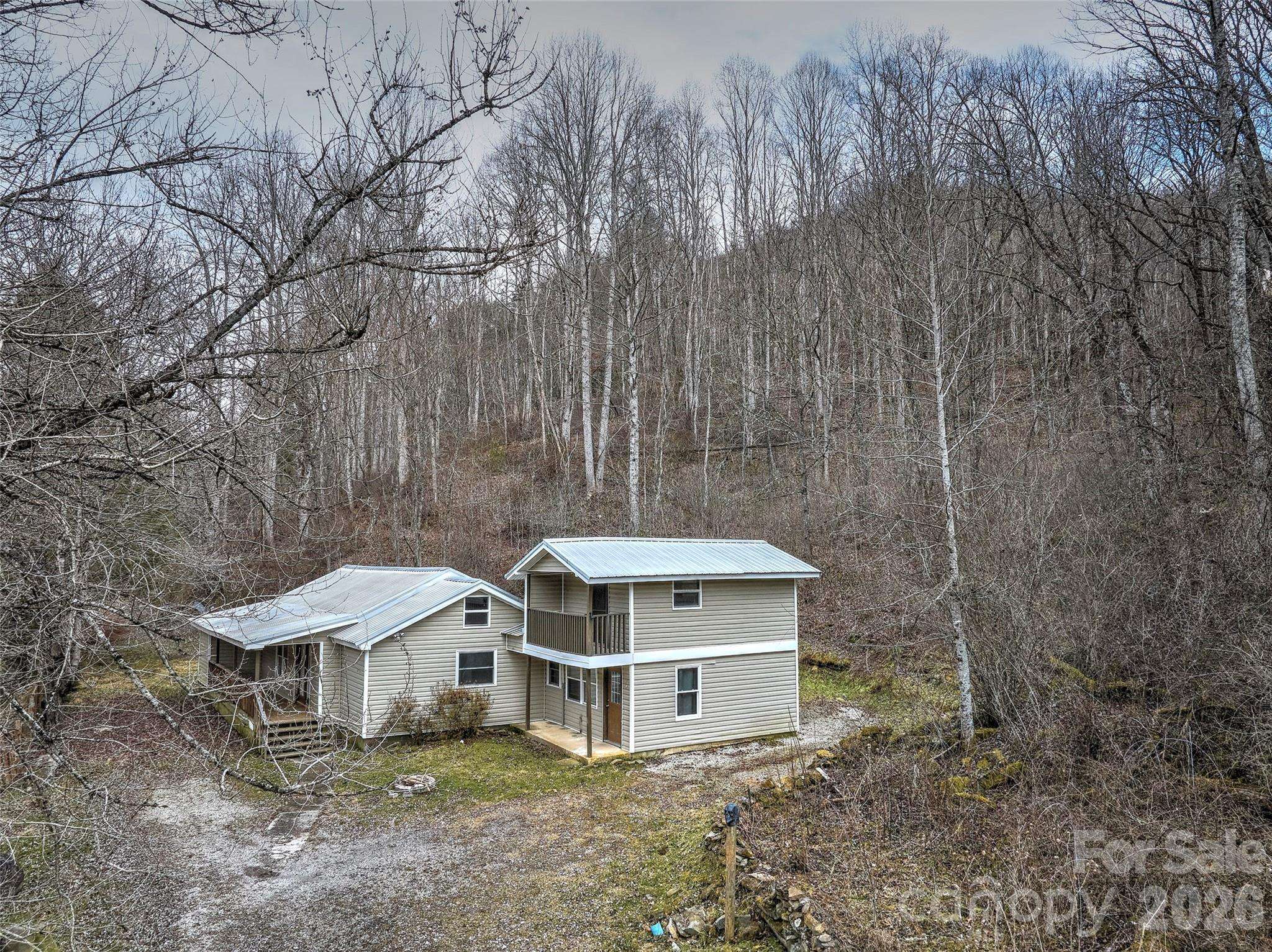 1101 Otter Creek RD, Topton, NC 28781