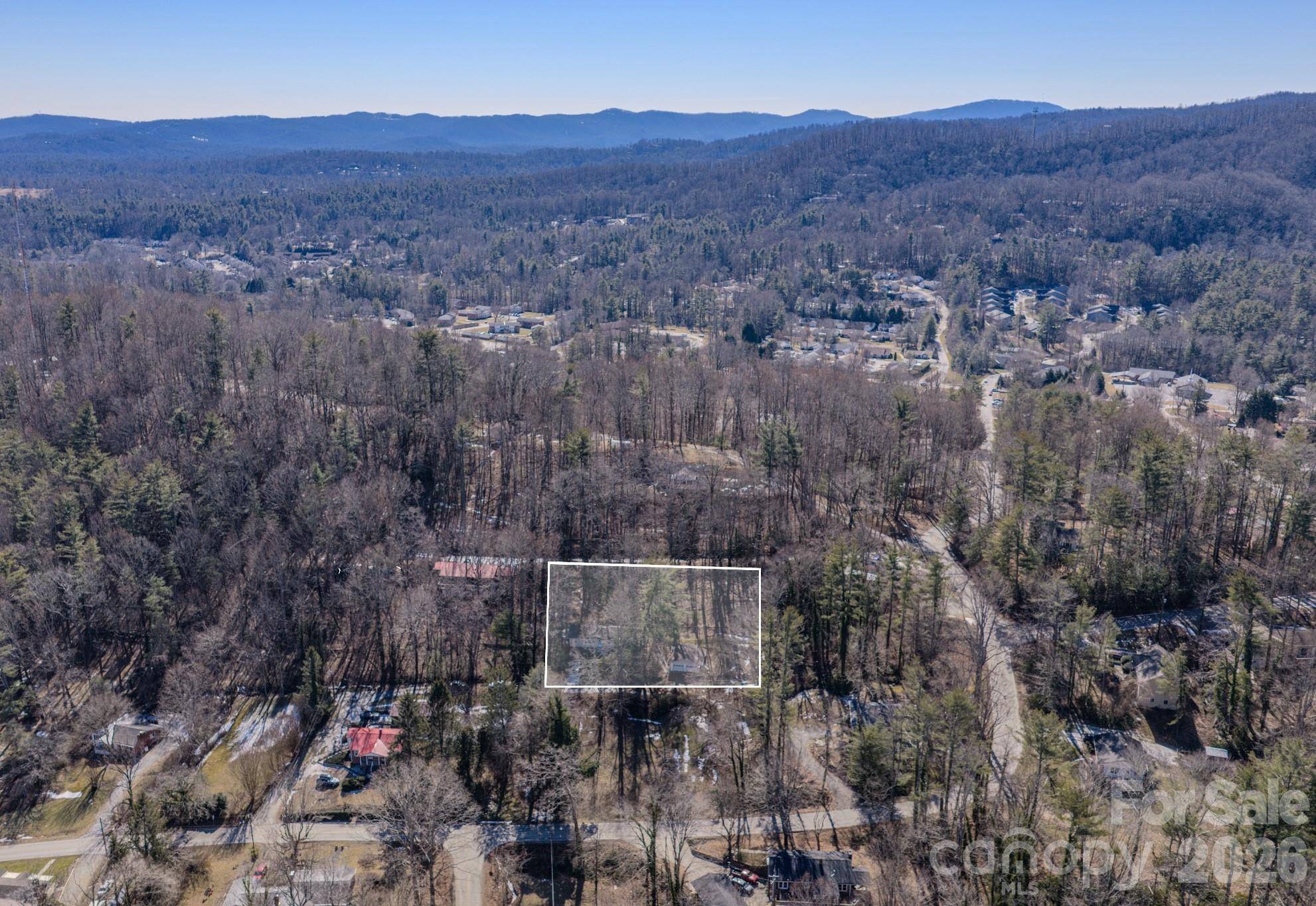 550 Saluda ST, Hendersonville, NC 28791